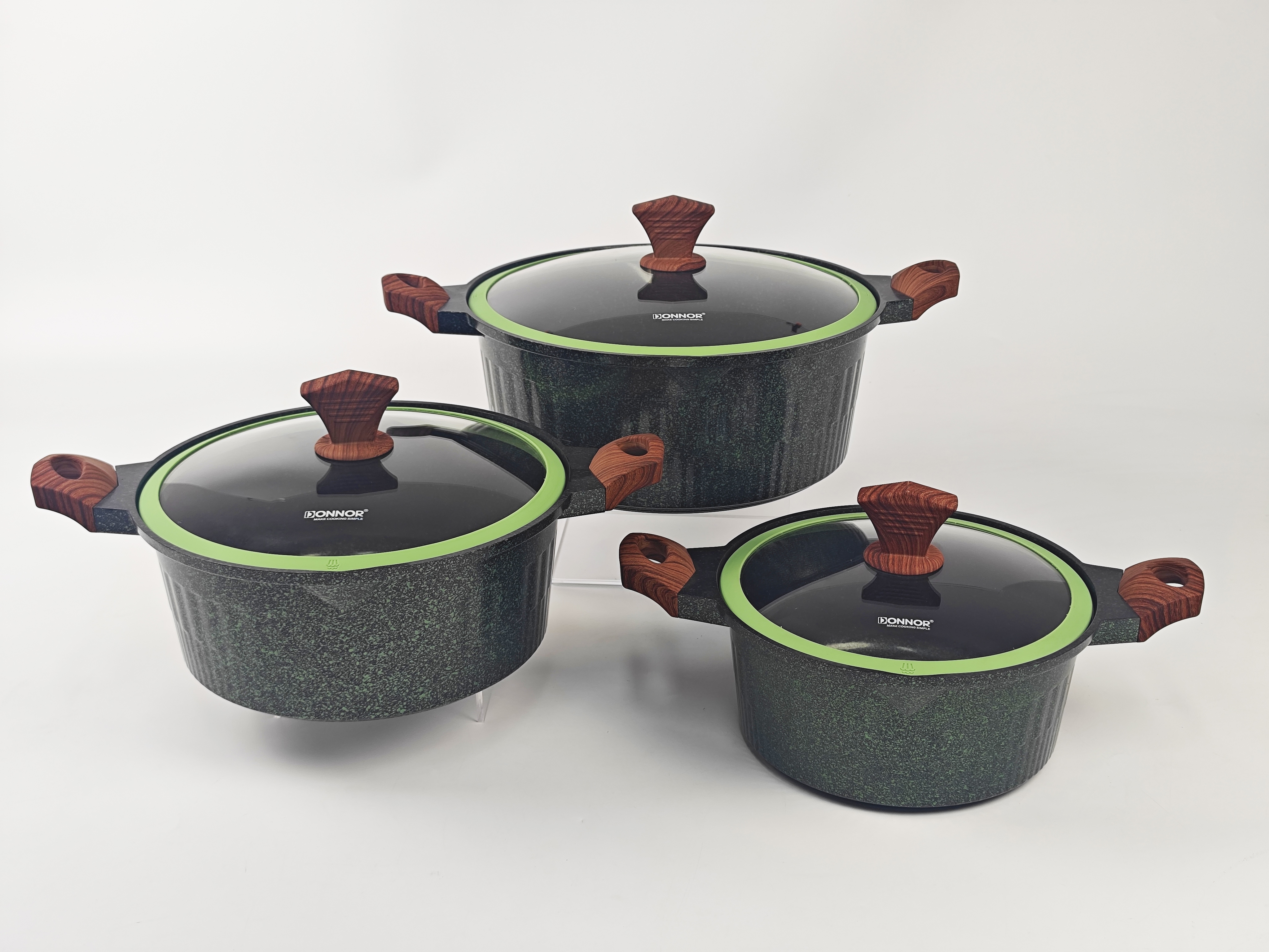 Crown Series 6-piece set Small: 20/24/28 soup pot, silicone lid, bottom cover, stacked packaging, five-layer silver-embossed color box, 4 sets per box. Colors: pink, green, orange Specification image