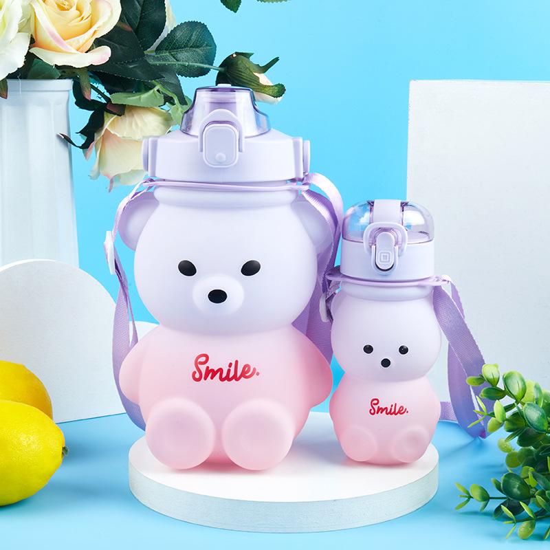 Spray Paint Cup Set Bear for School Big Belly Cup Girls Good-looking Summer Cute Water Bottle Straw Anti-Fall Cup details Picture