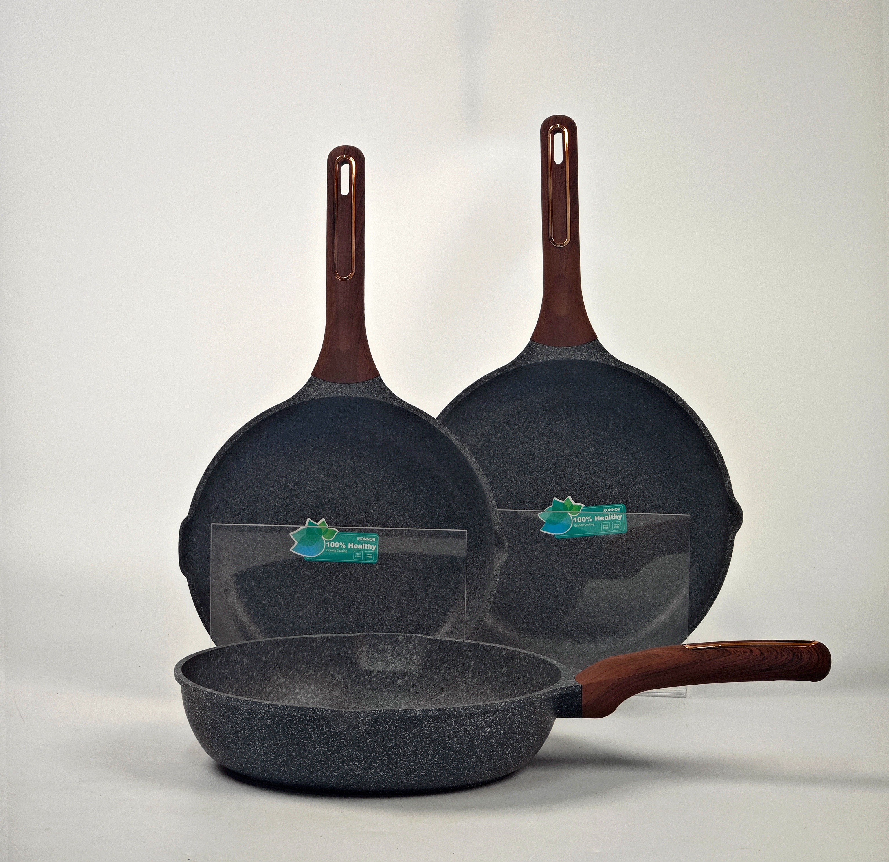 Belle Frying Pan 3-piece Set: 24/26/28 frying pans, uncovered, with a five-layer color box covering the bottom, 4 sets per box. Colour: brown, grey, ivory white Specification image