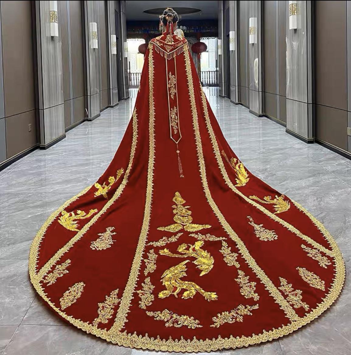 a chaplet and official robes hanfu elements wedding clothes chinese wedding trailing ancient costume wedding dress wedding xiuhe clothing bride large cape full figure