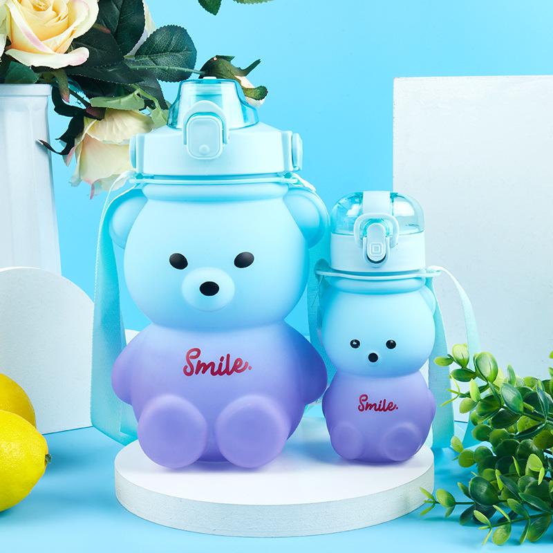 Spray Paint Cup Set Bear for School Big Belly Cup Girls Good-looking Summer Cute Water Bottle Straw Anti-Fall Cup full figure