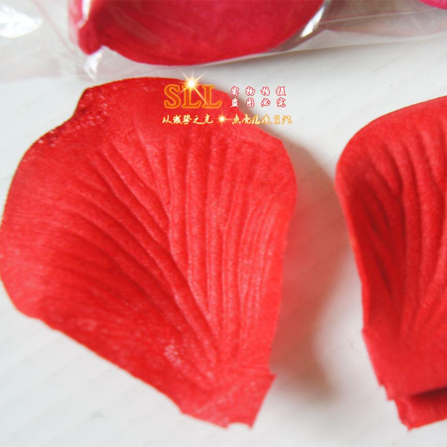wholesale rose wedding petals for birthdays and valentine's days wedding decoration picture 100 pieces non-woven fabric rose petals Specification drawing