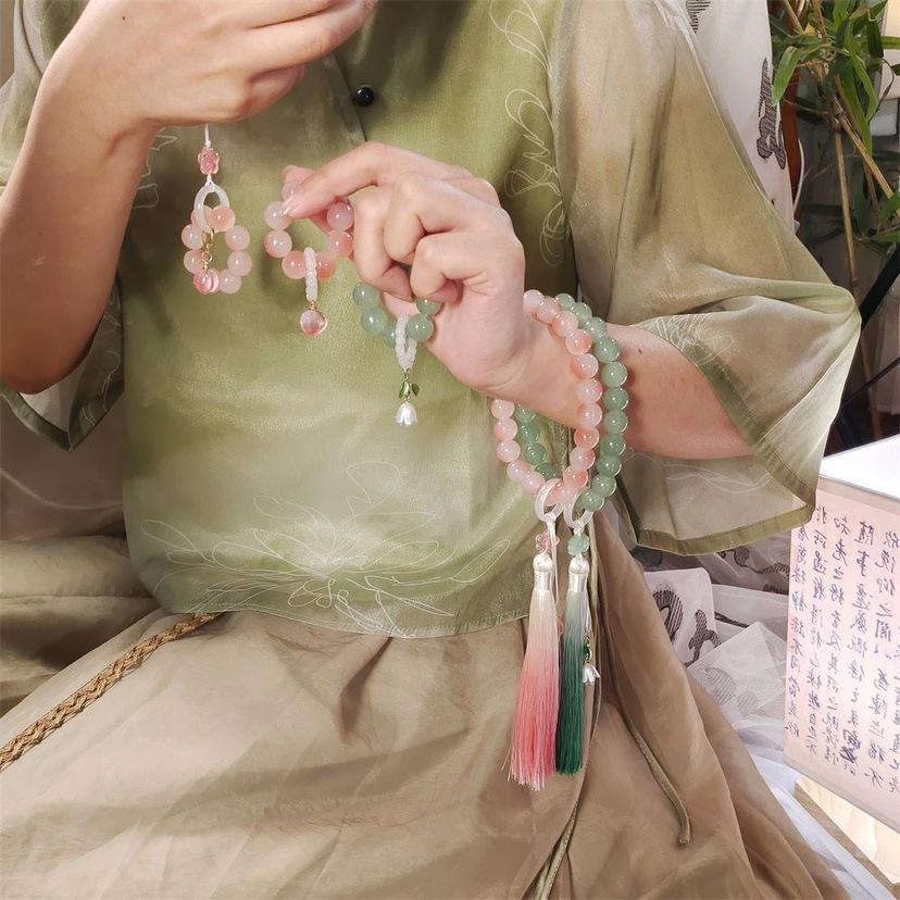gradient tassel imitation jade handheld hand toy antique bracelet mobile phone charm han chinese clothing accessories all-match playing objects details Picture