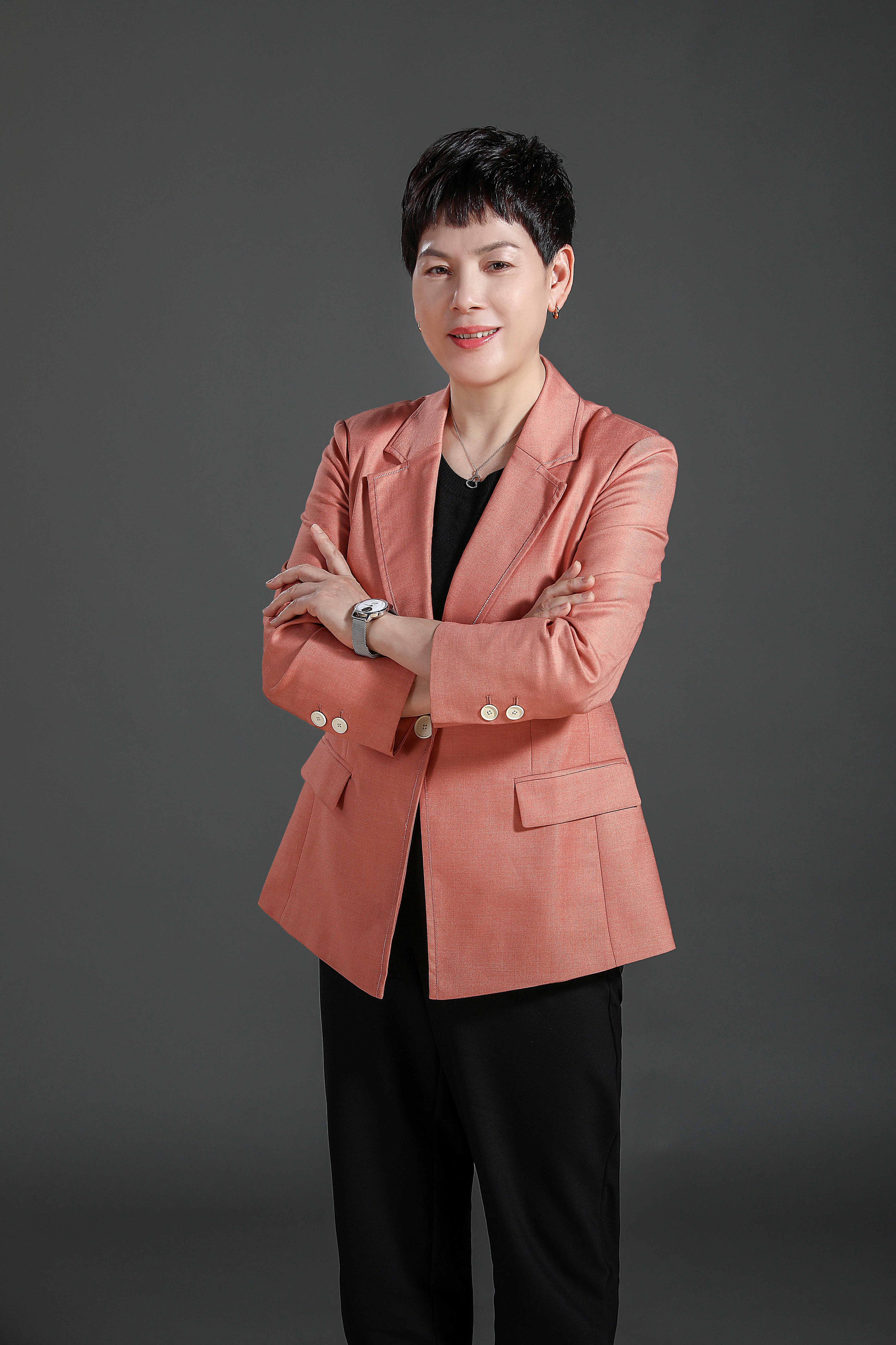 何大妹的名片