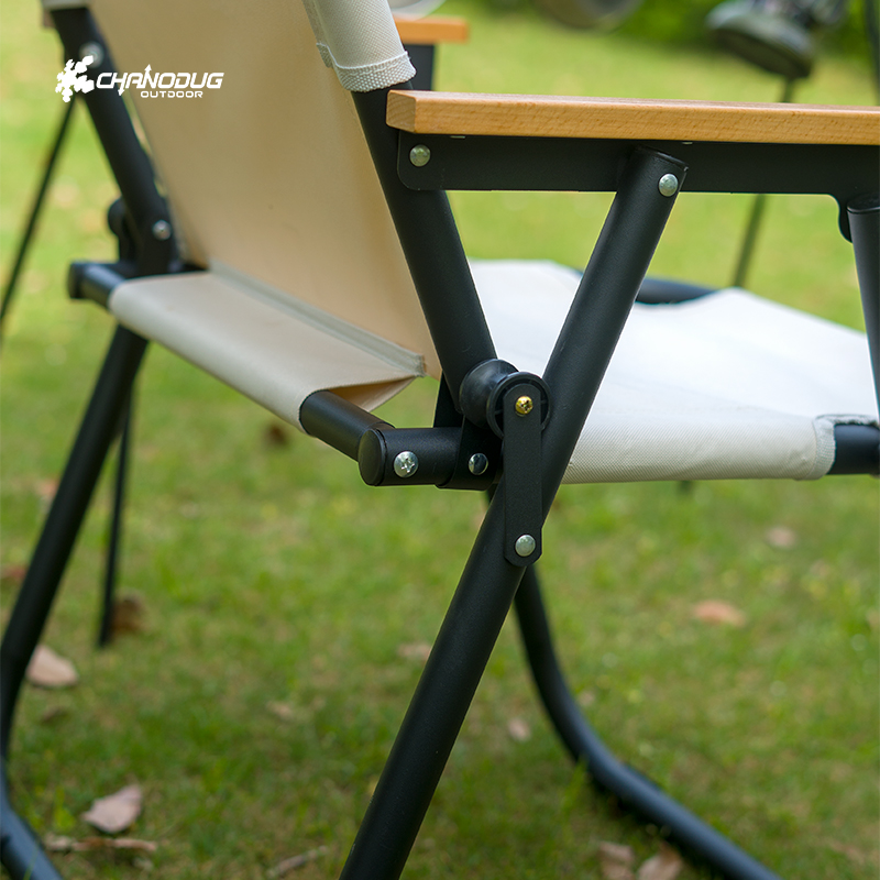 CHANODUG/ Chanodug Outdoor Camping folding aluminum alloy beach chair Application Scenario