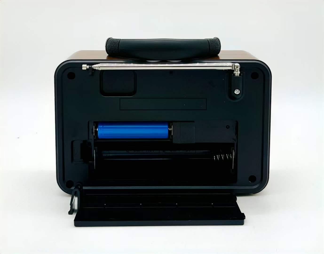 收音机蓝牙USB收音机老人复古小型收音机白底实物图