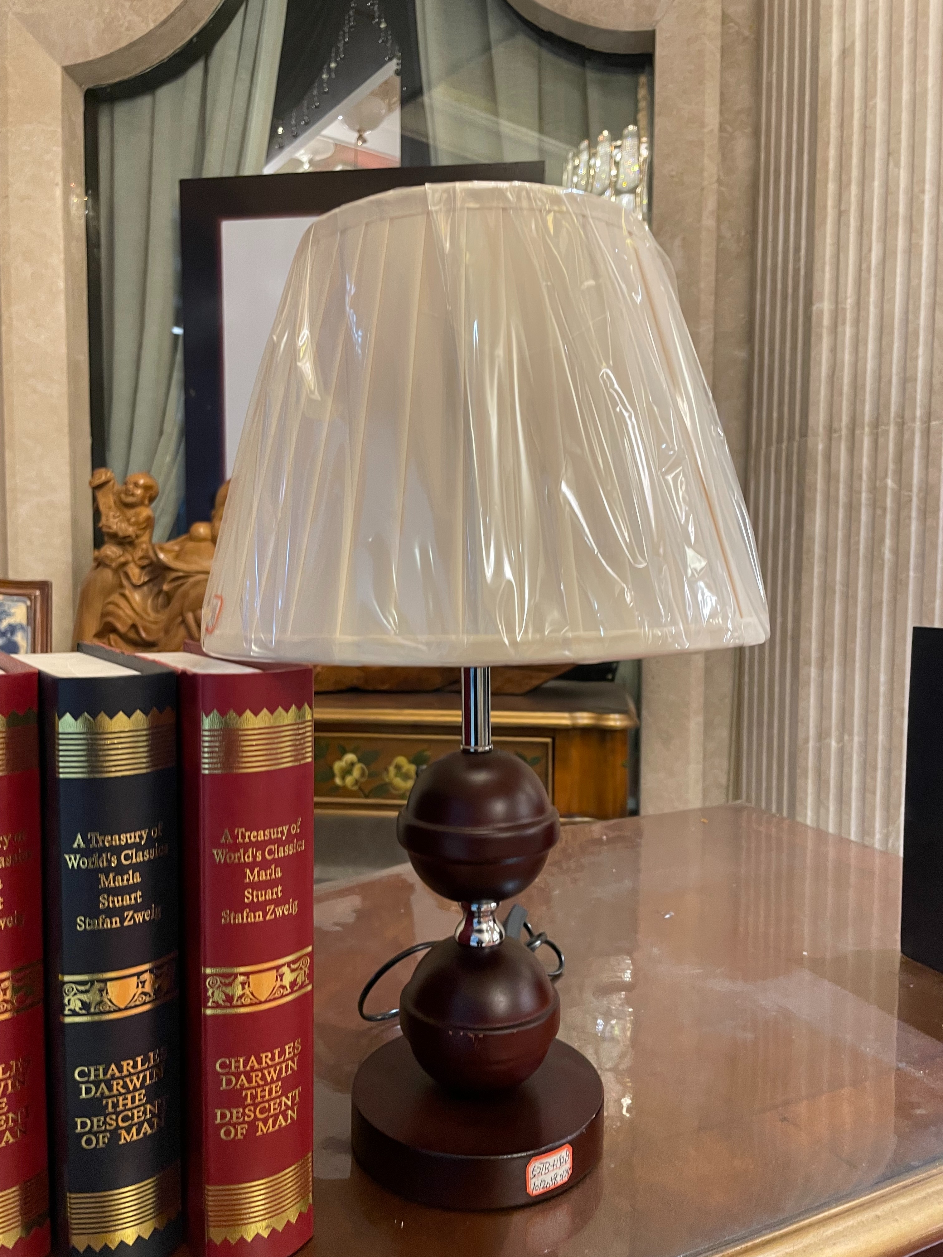 General lighting desk lamp, creative cartoon design, eye-protection reading lamp, safe and radiation-free study desk lamp Item Picture
