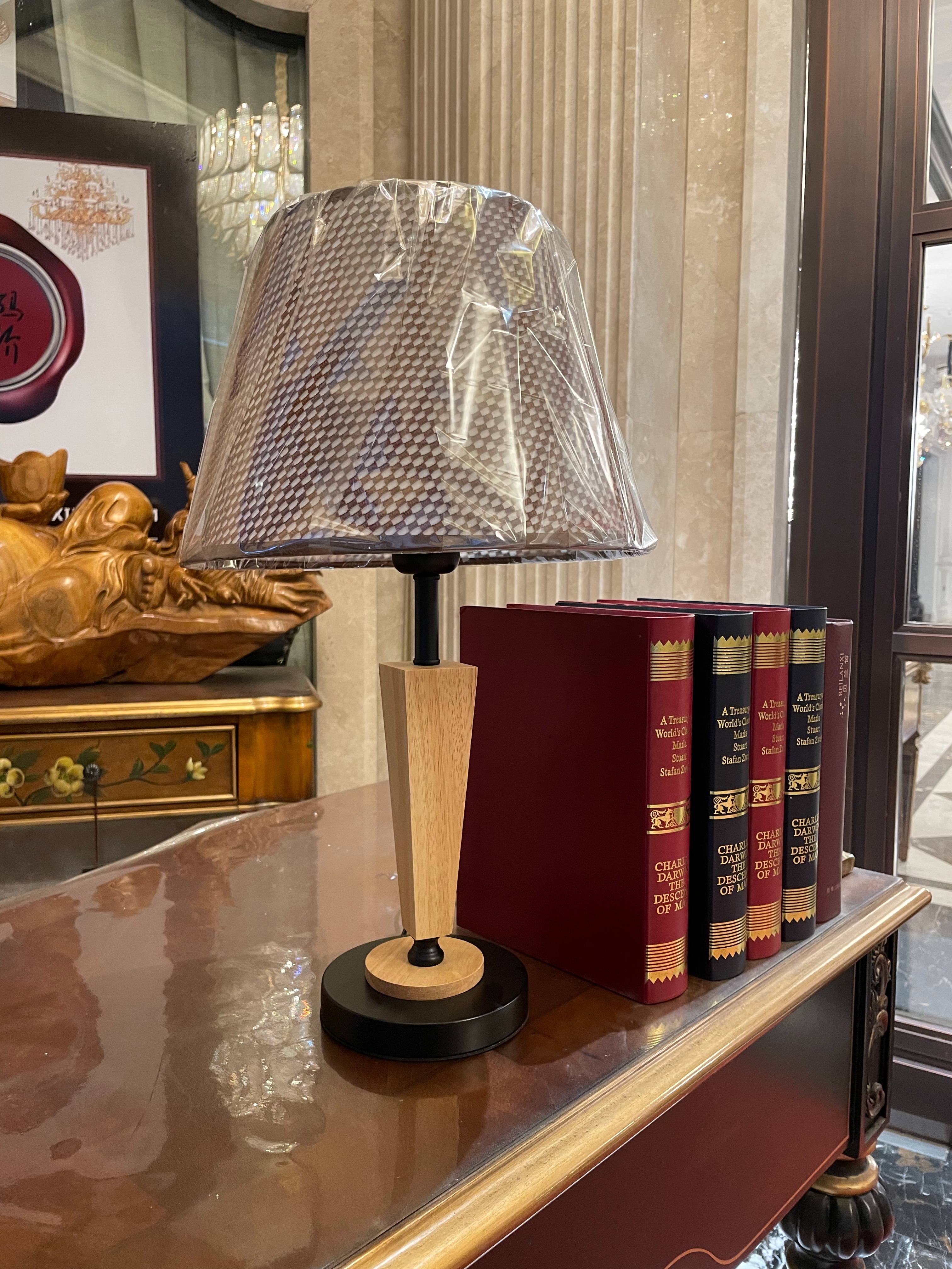 Ordinary lighting desk lamp, eye protection, flicker-free student desk lamp Item Picture