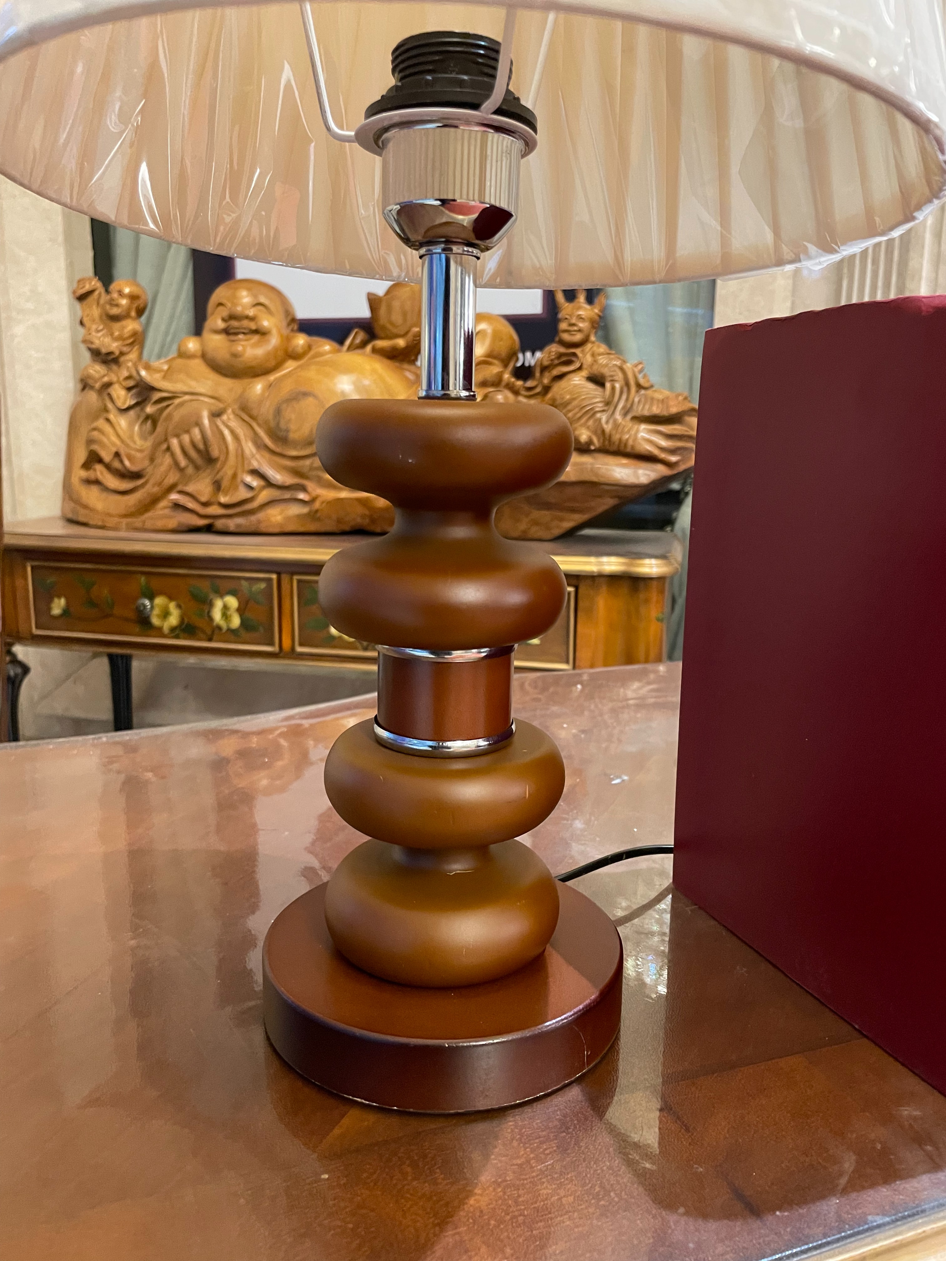 Creative table lamp, radio-powered night lamp, floor lamp and countertop lamp, integrated design, energy-saving, durable, environmentally friendly light source, beautiful and practical new style details Picture