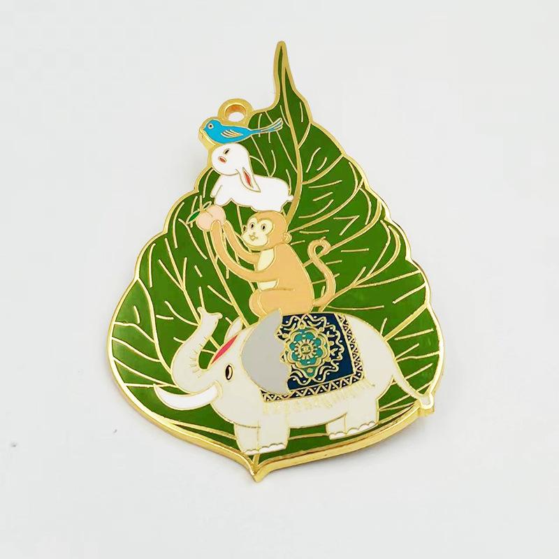 golden m badge customized factory cartoon cartoon name tag brooch medal customized metal school badge paint badge processing Specification drawing
