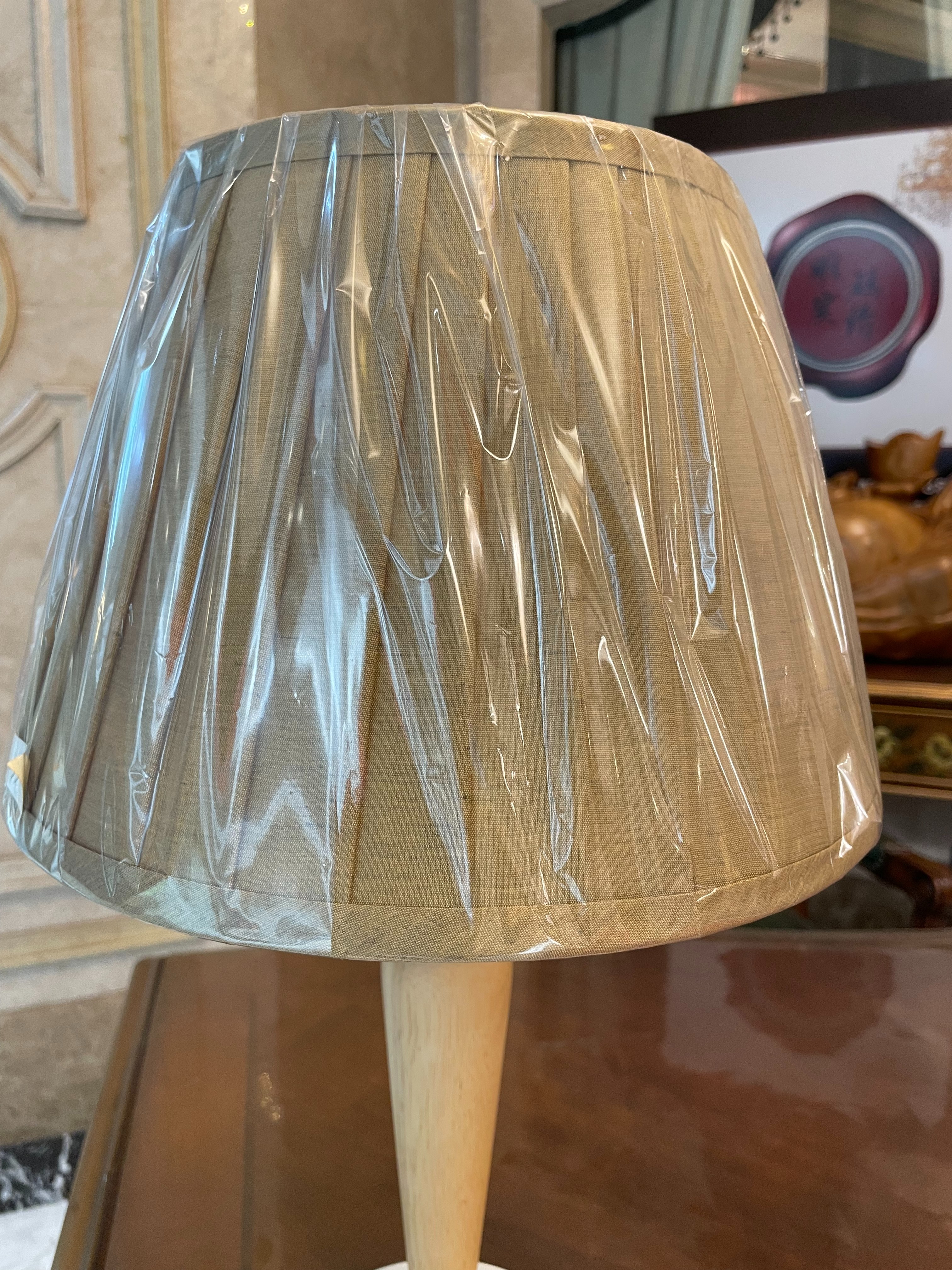 Children's toy table lamp, ordinary lighting table lamp, toy lamp, suitable for children, gift, safe and durable details Picture