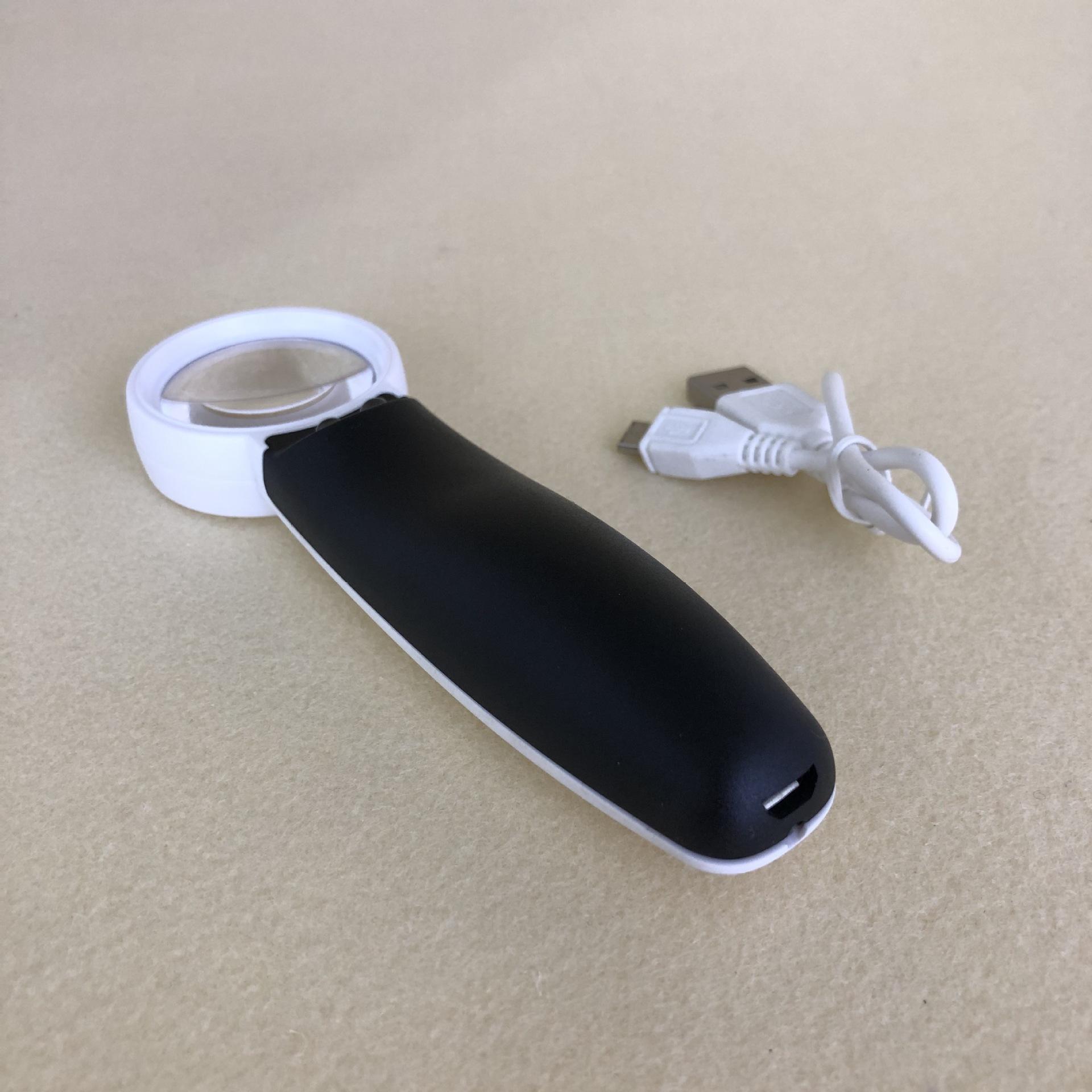 Handheld HD Rechargeable Magnifying Glass LED Light MG6H-2C Reading Glasses Magnifying Glass Application Scenario