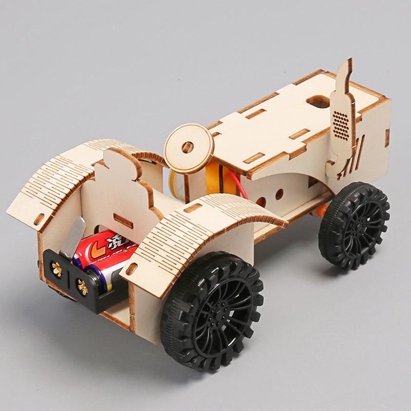 tractor cultivation machine elementary school student science diy technology small production children's hand assembly steam scientific and educational toy Application Scenario