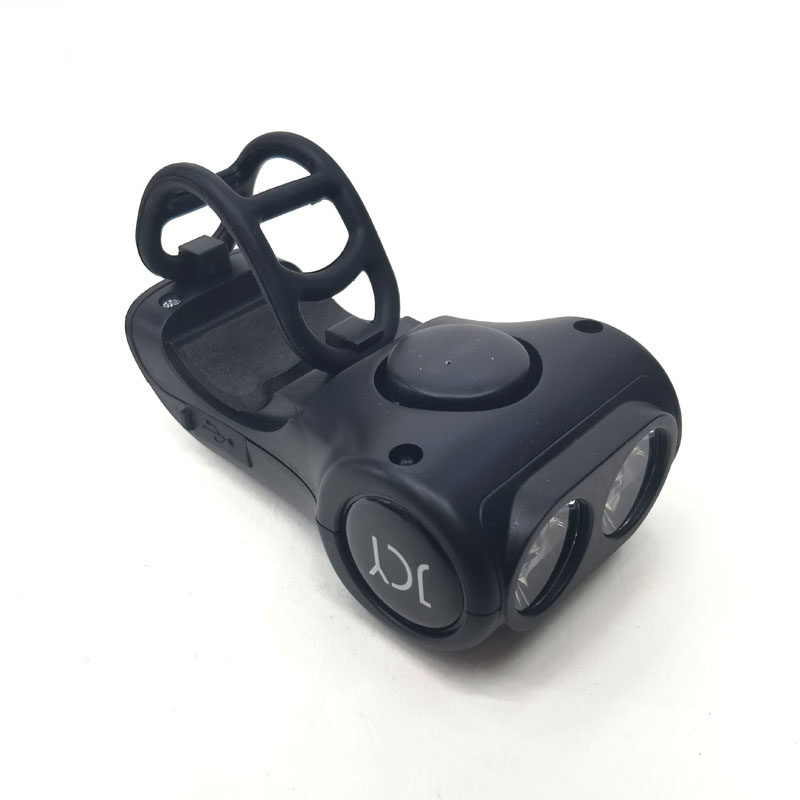 240801 horn light USB charging bicycle headlight Horn light Bell Night Cycling headlight Bicycle strong light flashlight equipment Application Scenario