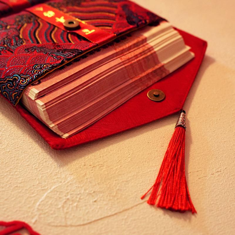 modified red envelop containing 10,000 yuan fabric wedding chinese character xi red pocket for lucky money large wedding engagement gift seal wedding supplies wholesale Application Scenario
