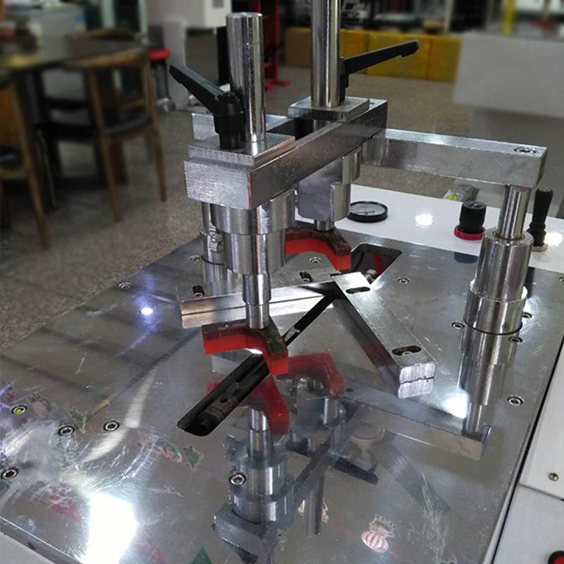 photo frame and picture frame corner nailing machine cnc button corner nailing machine 90 degree angle, touch button cnc corner nailing machine corner nailing machine Specification drawing