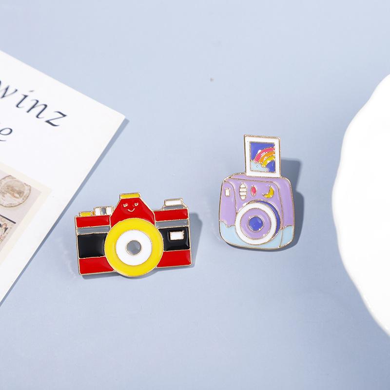 Camera Brooch Cute Poroid Badge Creative All-Match Cartoon Pendant Student School Uniform Schoolbag Accessories Fresh full figure