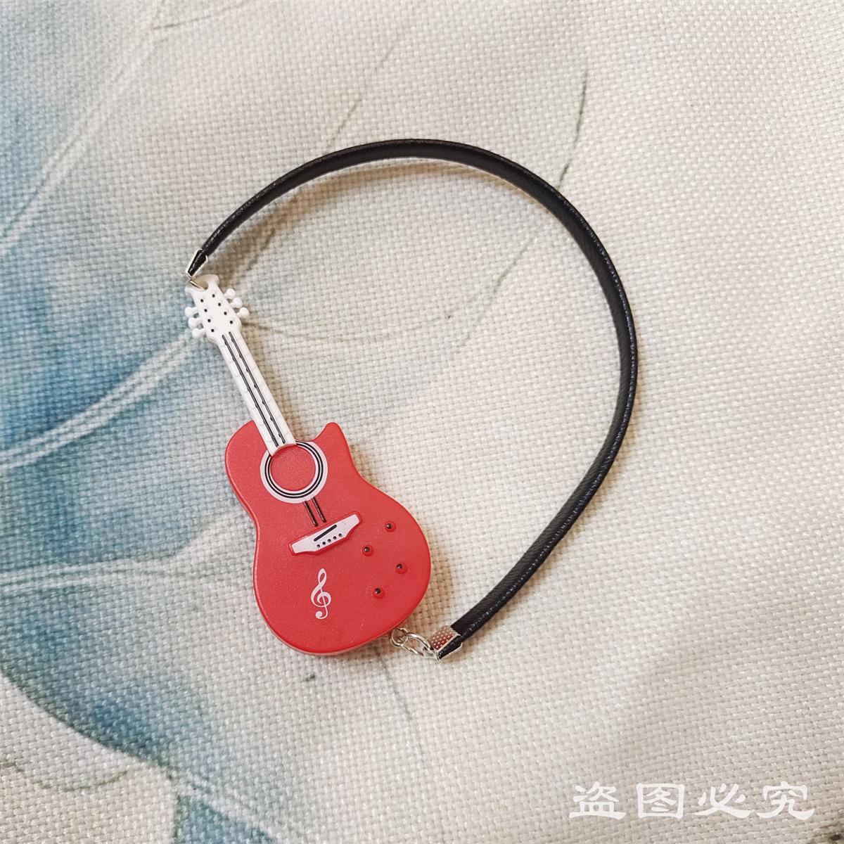 Wholesale Spot Wallace and Gromit Camera Guitar Clothes Accessories Chain Bag Cotton Doll Glasses SLR Messenger Bag Specification drawing