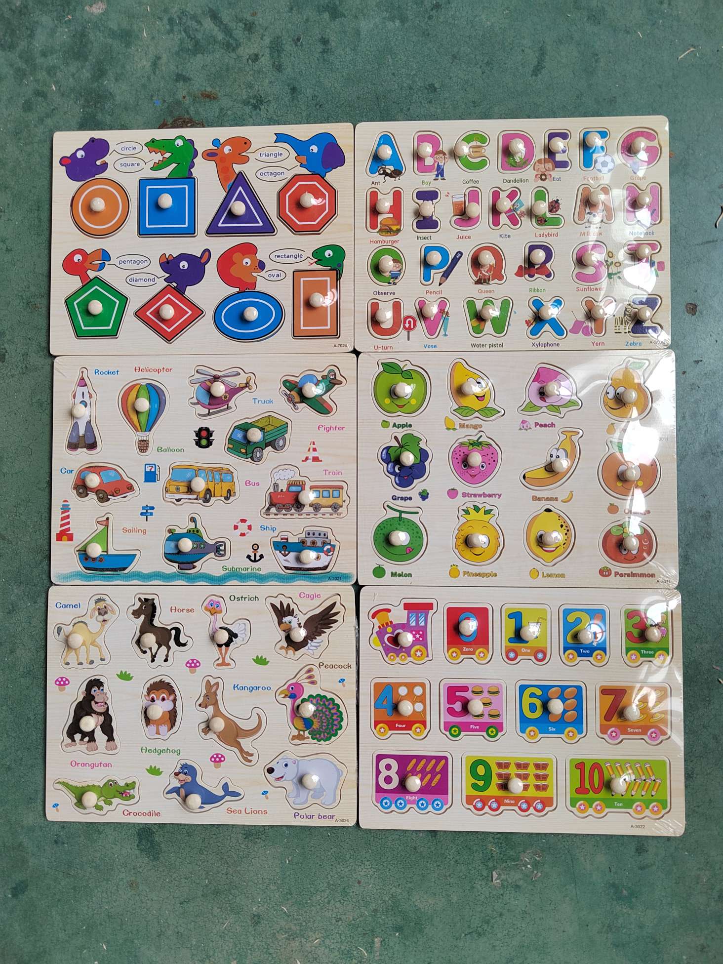 Wooden animal numbers, letters, traffic shape board puzzles, early education and intelligence toys, intelligence toys, building blocks, children's splicing cartoon Lego, large Lego pieces, building blocks table detail image 10