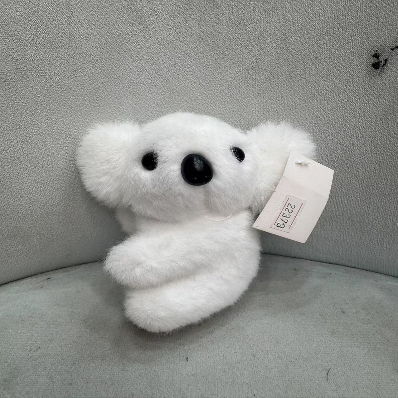 Plush toys in two colors, dolls, plush toys, cute cartoon images, safe materials, children's gifts, grabppers Application Scenario