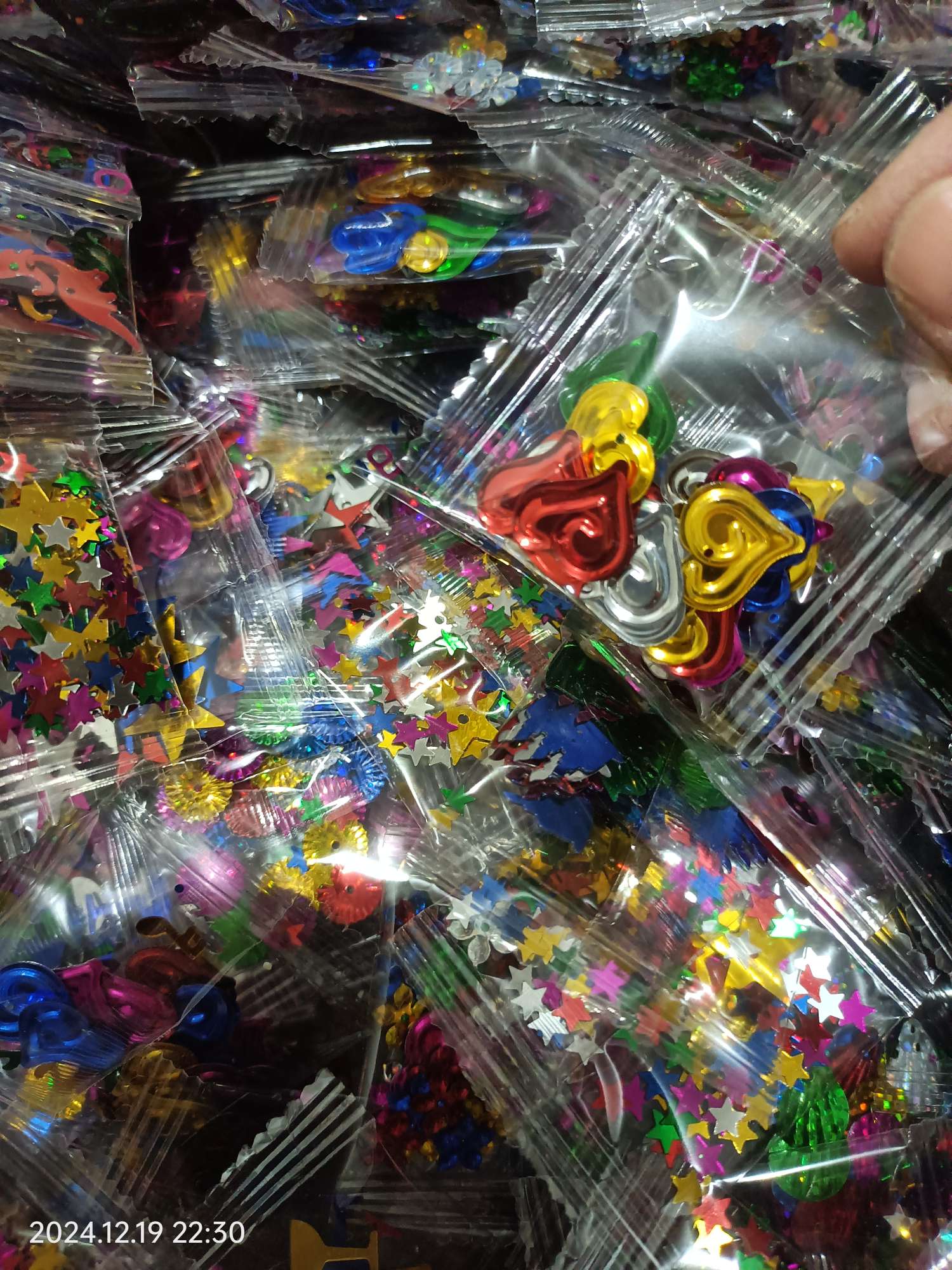 亮片，1克一包，金粉，串珠，空瓶，珠光粉，软陶细节图
