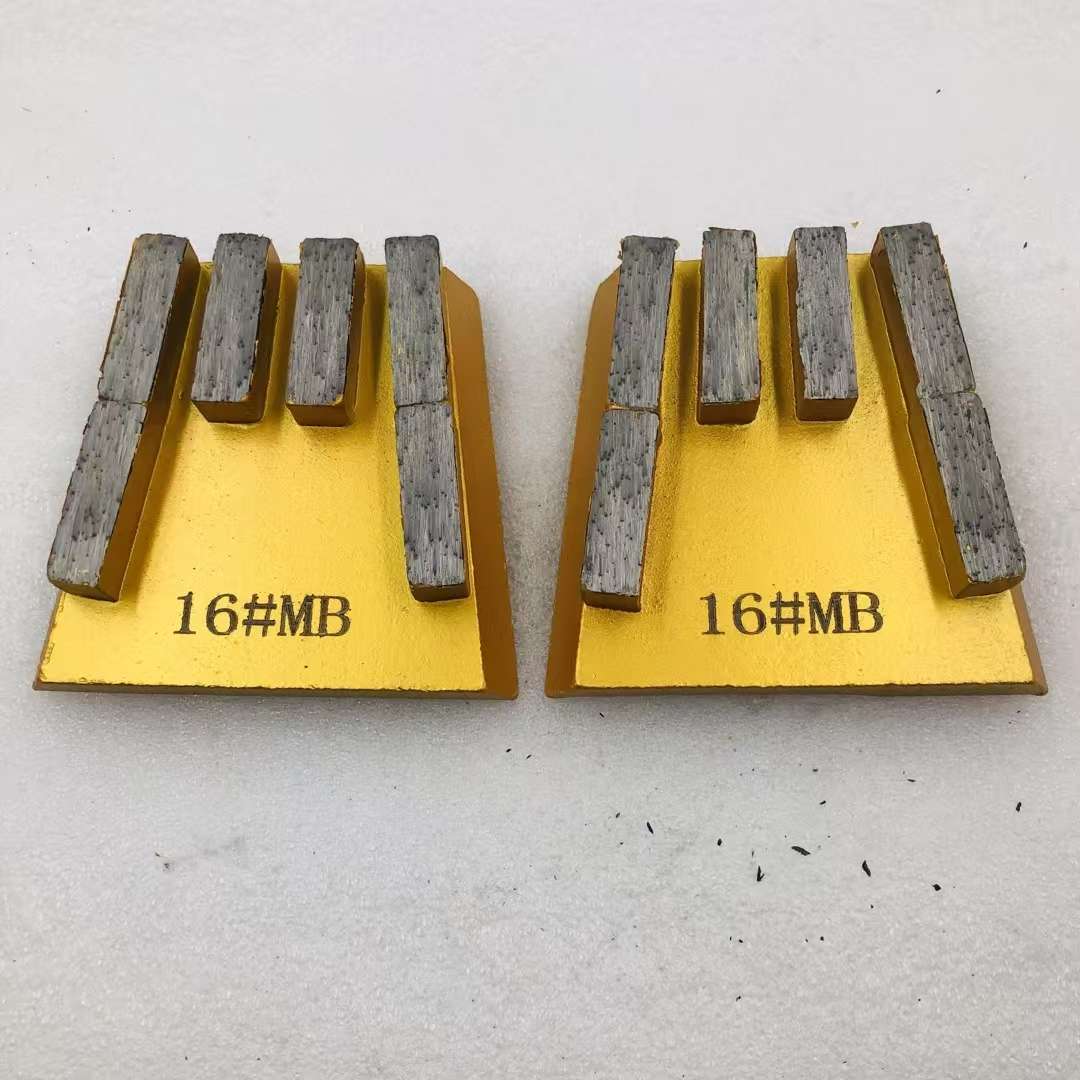 Concrete diamond grinding disc diamond cutter head