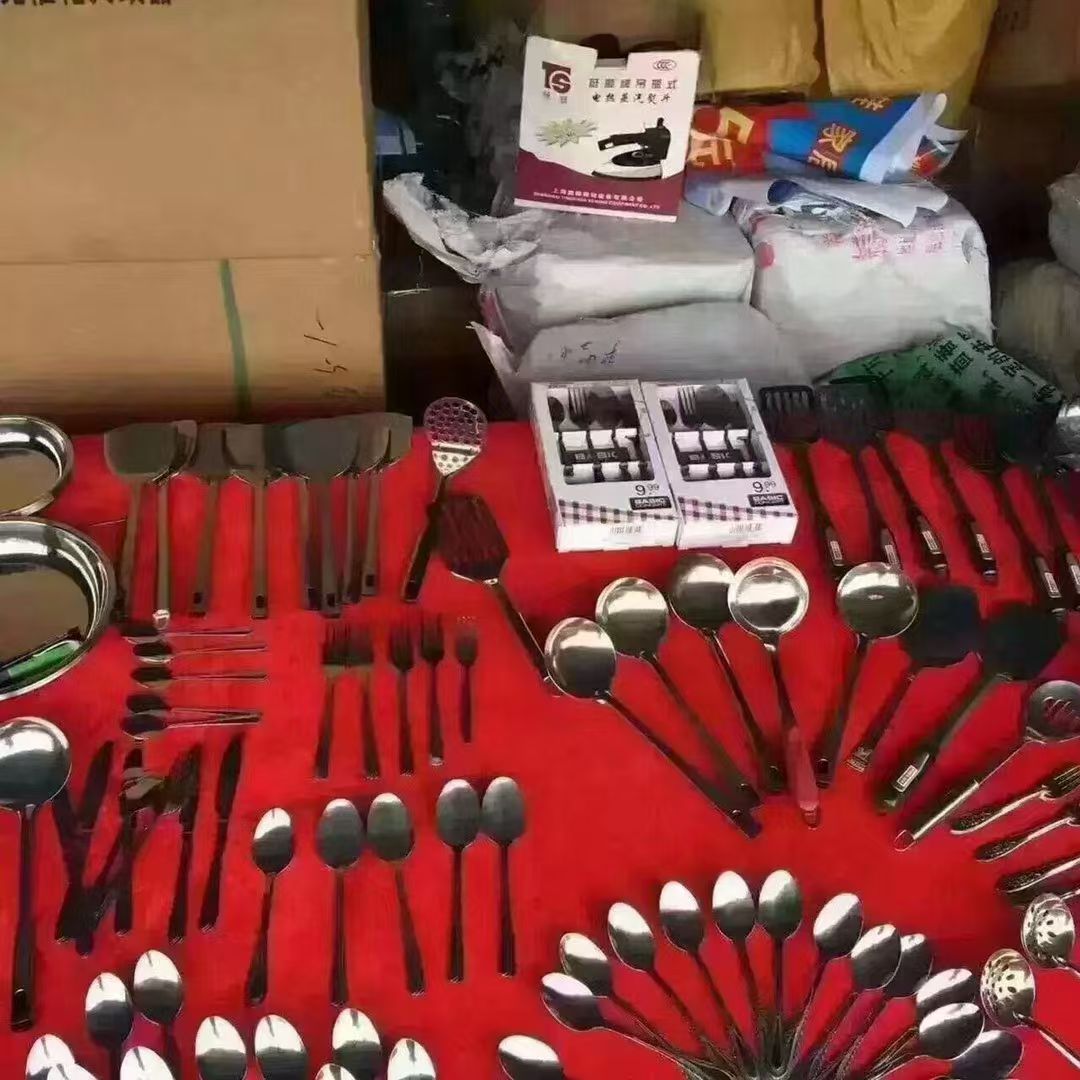 1元模式不锈钢餐具火火火，不锈钢餐具，利润对半。家家户户必用。1元模式1200元 是2100个，送录音广告布详情图6
