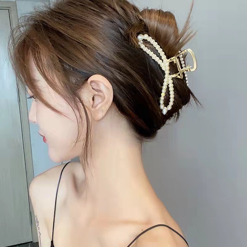 Large, super fairy-like pearl hair clips, Korean-style shark clips, back head plate hair clips, trendy and fashionable hair clips, wholesale of hair clips