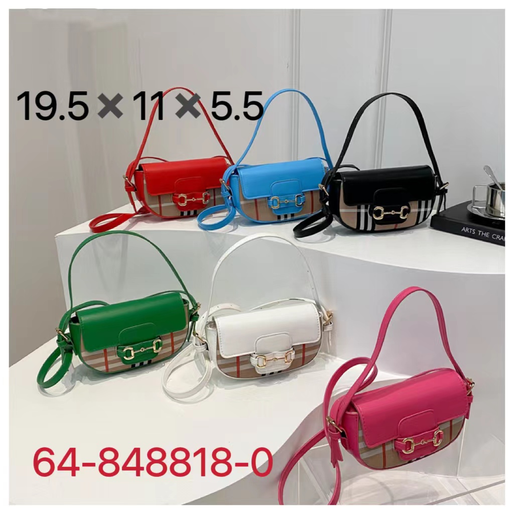 Crocs沙滩包 PVC女士包袋 箱包皮具 地摊热销 包包百搭 时尚休闲女包 潮流新款地摊Crocs沙滩包包包百搭详情14