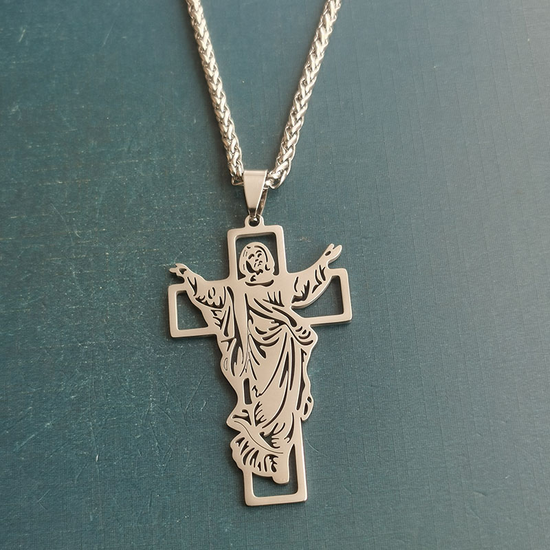 Cross-border foreign trade titanium steel stainless steel hollowed-out Jesus cross men's retro necklace pendant DIY jewelry accessories detail image 4