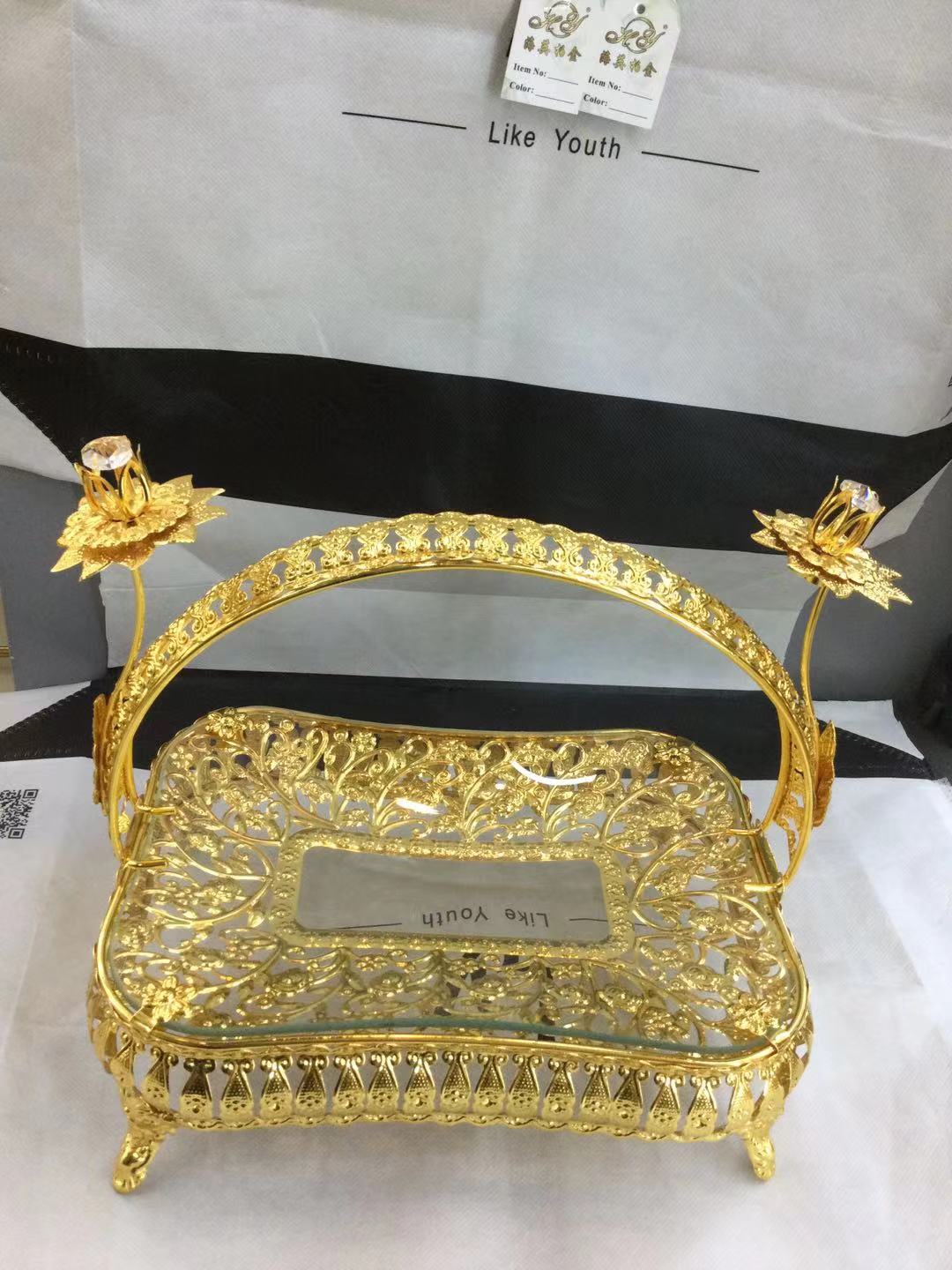 汉堡压模具/厨房用品/鸡公头洗洁剂/客厅灯/洗洁精产品图