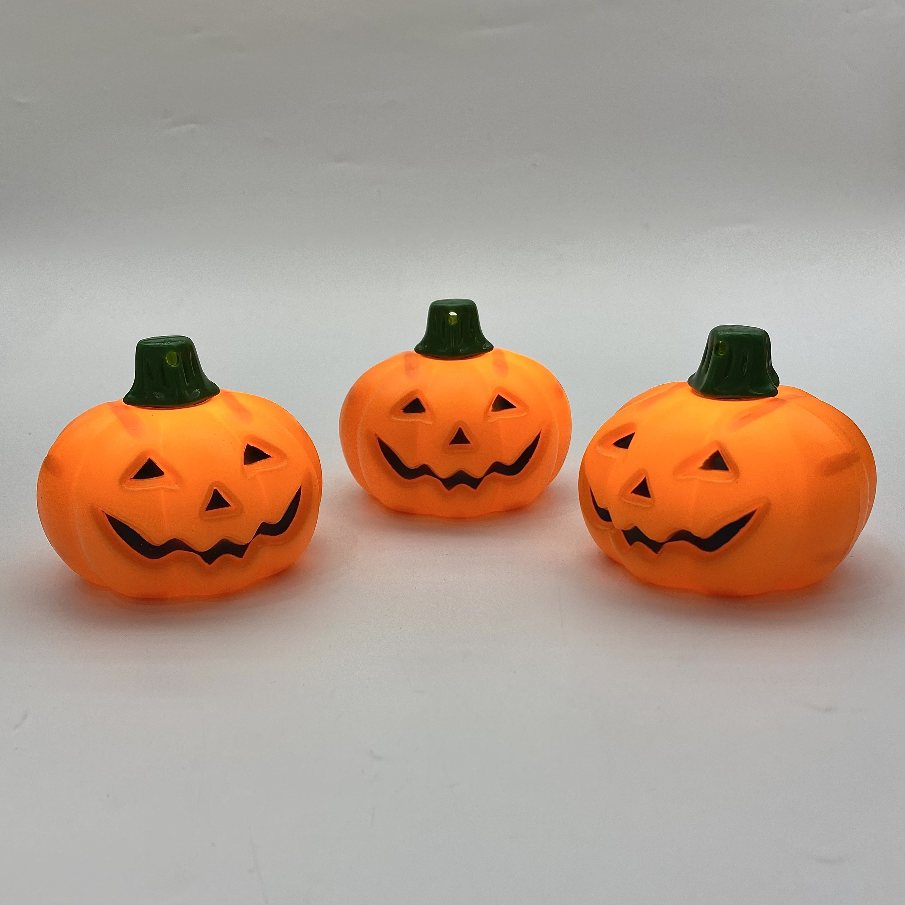 万圣节南瓜灯摆件 场景布置道具 鬼节装饰灯 创意氛围灯 笑脸南瓜灯详情6