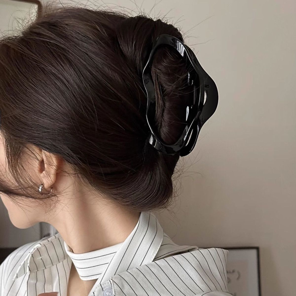 New large-sized stylish hair clips, women's back head hair grippers, hair clips, headwear, shark clip grippers