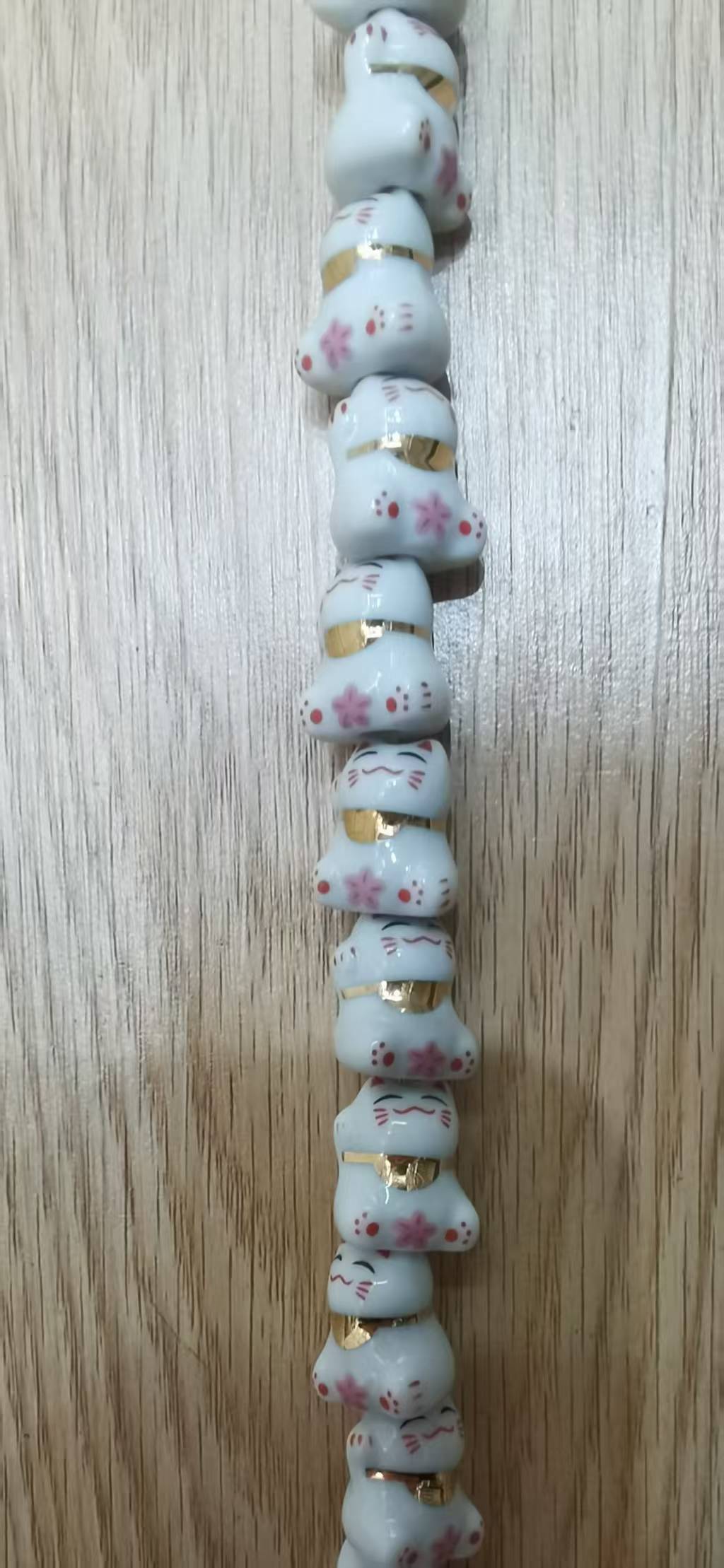 陶瓷招财猫散珠串珠珠子diy手工编织手链项链配件竖孔小猫配饰图