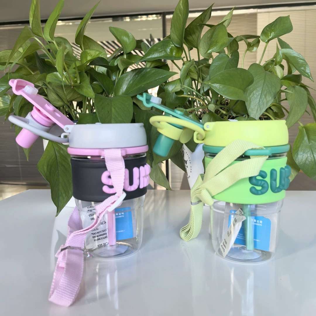 S49-2696 anti-scalding cartoon straight drinking cup with straps Summer sports plastic student water bottle high appearance level water cup undefined