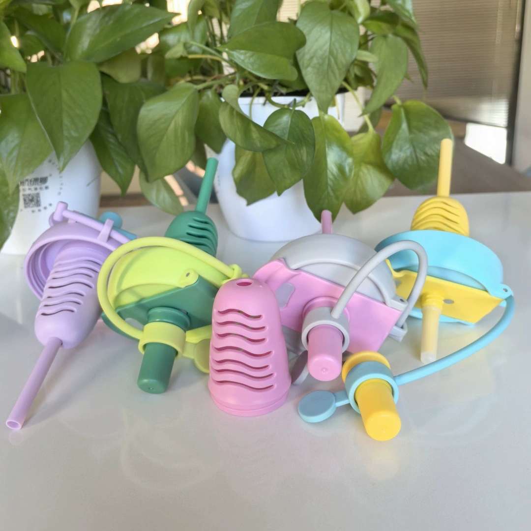 S49-2696 anti-scalding cartoon straight drinking cup with straps Summer sports plastic student water bottle high appearance level water cup undefined