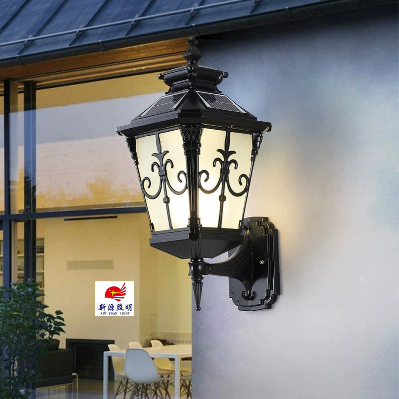 Solar wall lamps, outdoor wall lamps, outdoor lamps, entrance lamps, door columns, villa waterproof courtyard lamps, garden lamps, American style details Picture