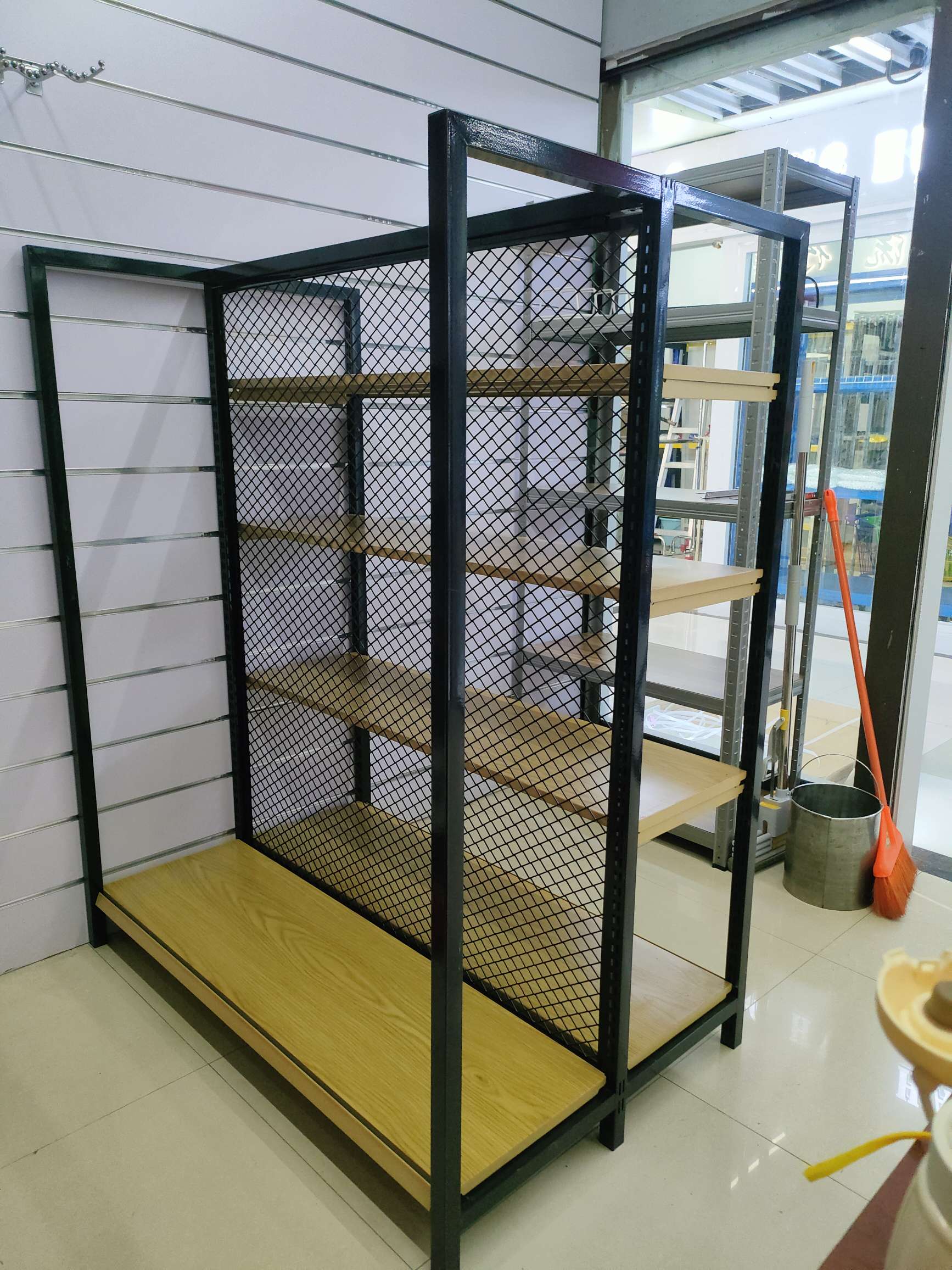 超市货架  精品货架 木纹货架 母婴店货架  药店展示设备细节图