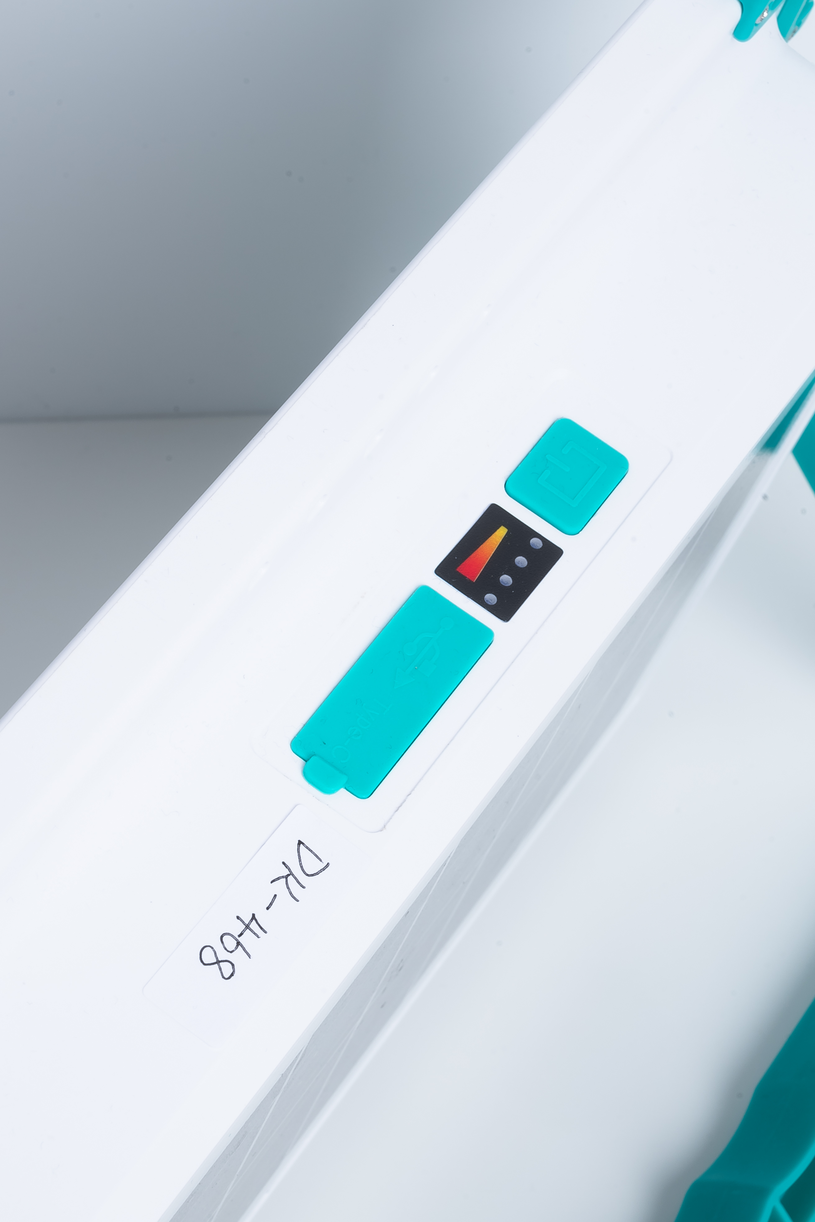 DeepKing Cross-border DK-468 300W Solar Outdoor mobile Camping Lamp, large-capacity power bank, home charging, emergency light, maintenance work light, camping lamp Specification image