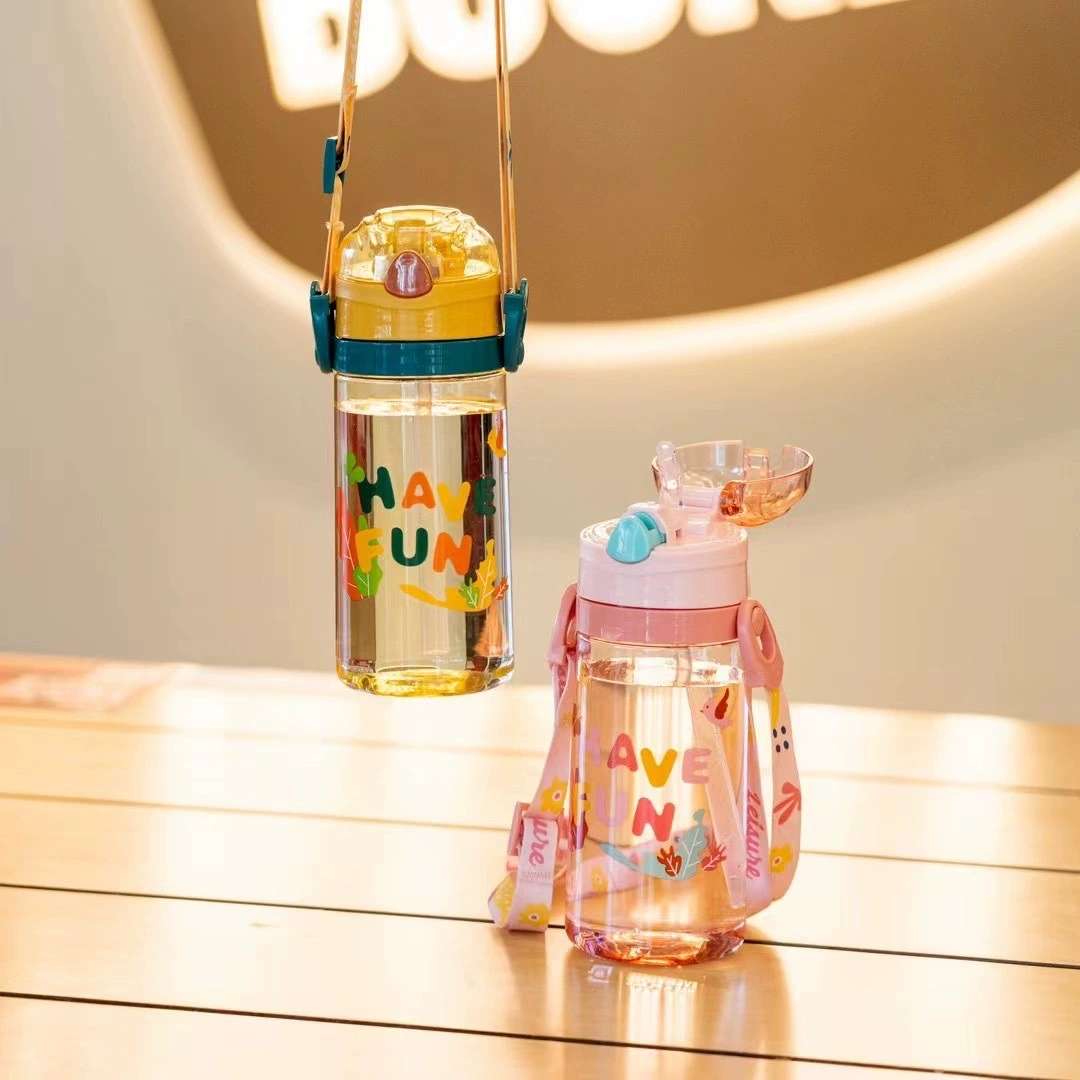 S150-TY-0943 high appearance level plastic cup, large capacity with straw cup, cute portable children's water bottle detail image 10