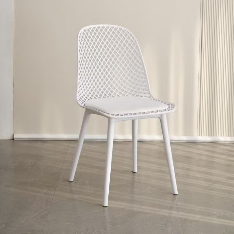 简易家具塑料桌椅套装 靠背椅子可叠放 家装建材轻便耐用椅子 室内外适用空间省产品图