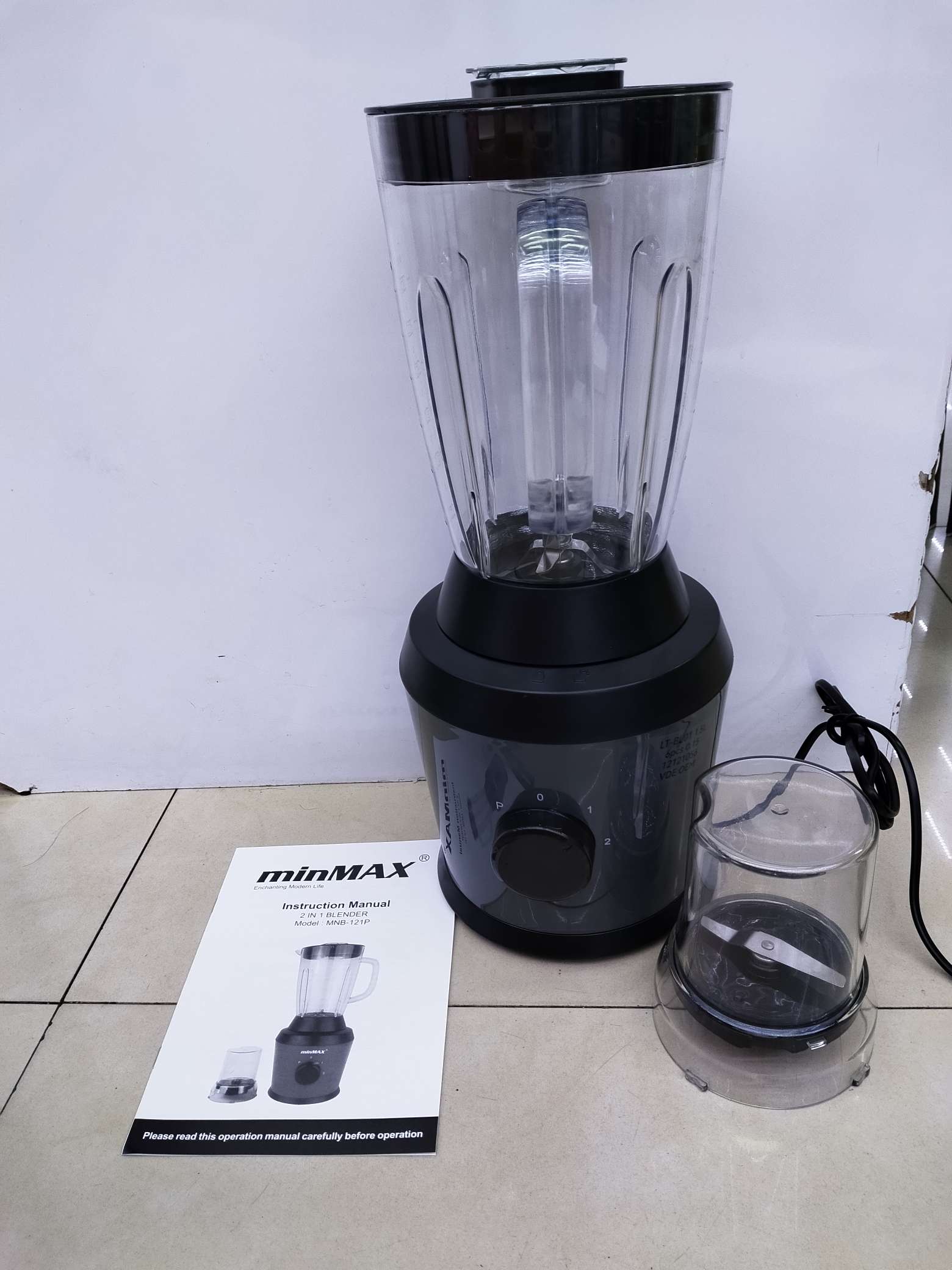 The multi-functional kitchen appliance MNB-121P, which integrates juicer, blender and meat grinder, is highly efficient and convenient. It is an original imported product with quality guaranteed details Picture