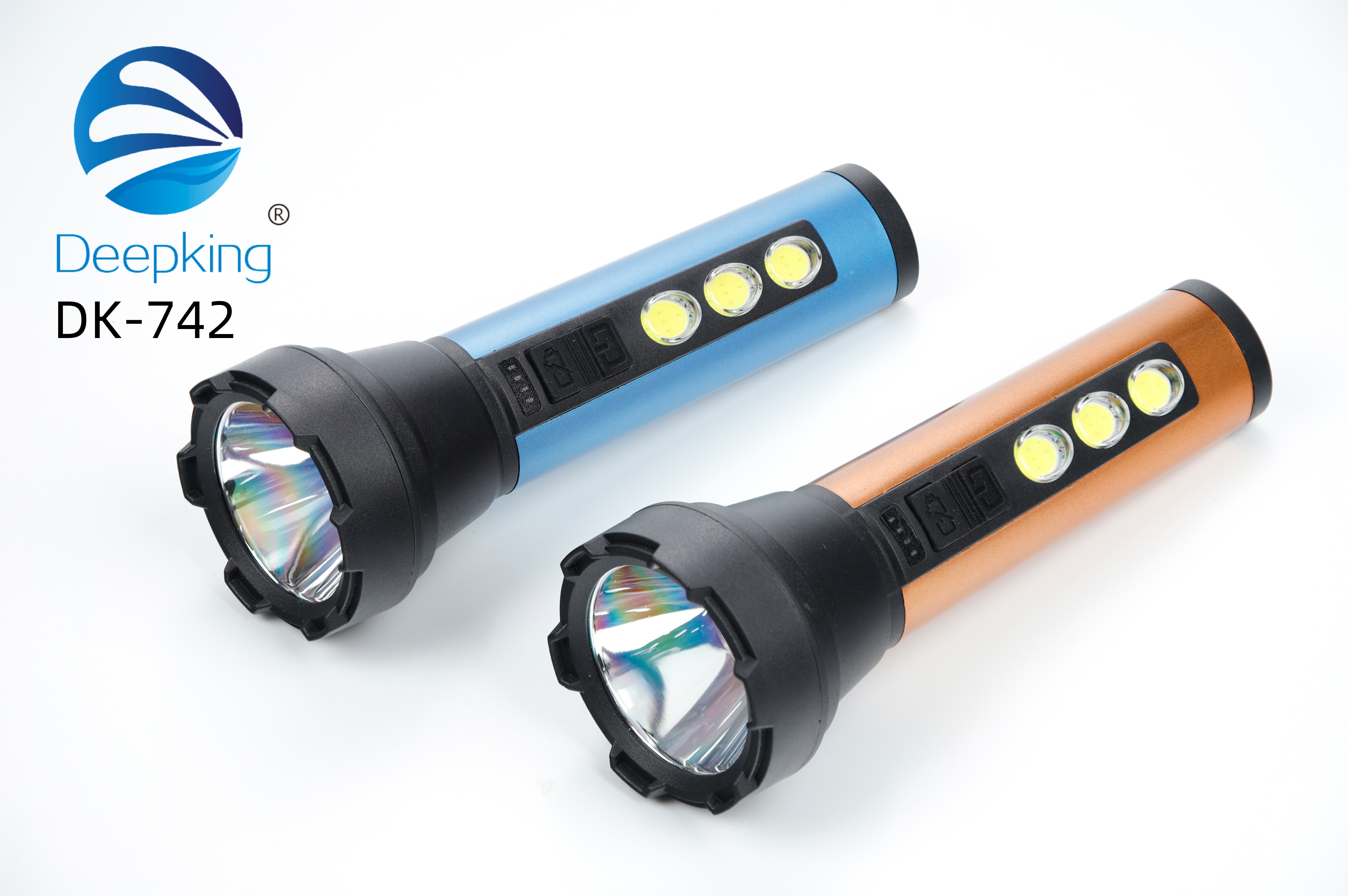 DeepKing 跨境  DK-742  强光手电筒USB充电户外应急照明探照手电筒电量显示便携手电