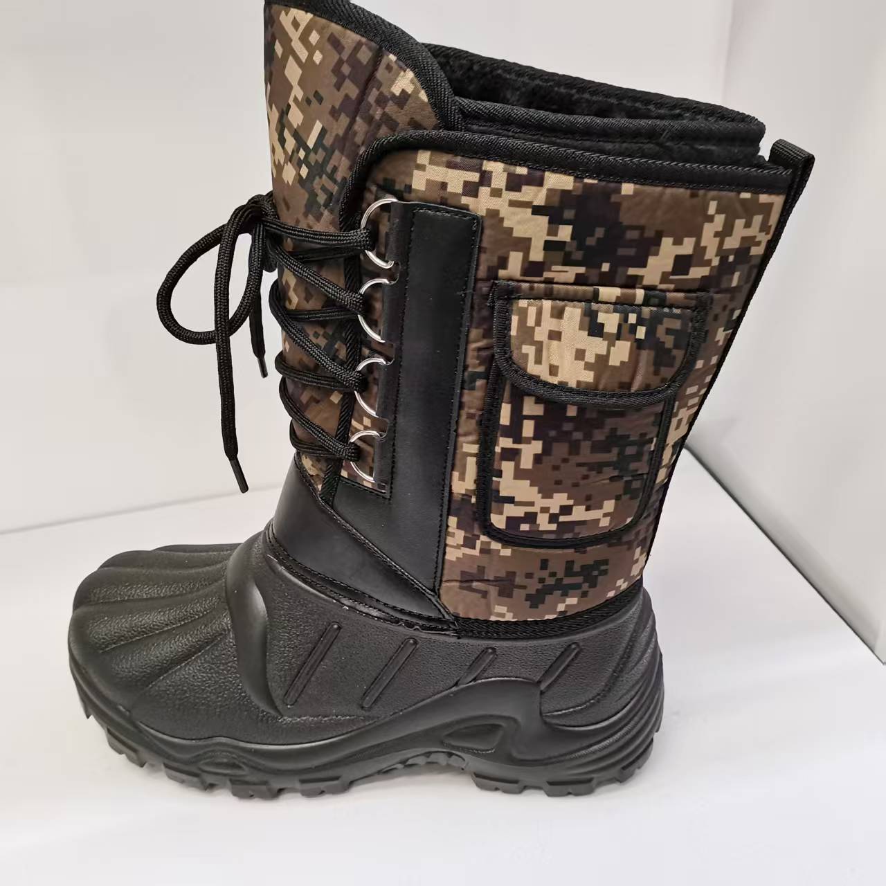 钓鱼鞋高靴男式户外鞋保暖轻便棉靴fishing  shoes