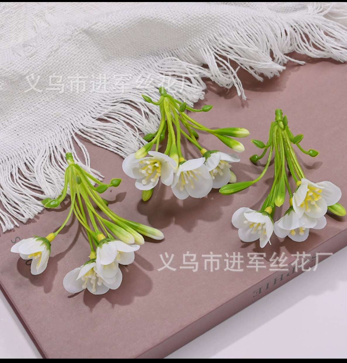 仿真小梅花，玫瑰花，玫瑰花瓣，百合花，康乃馨 ，假花仿真草坪塑料假绿植塑料