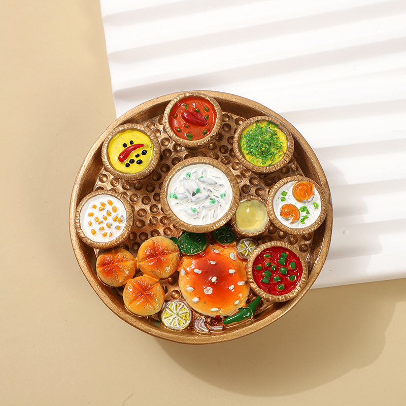 3D stereoscopic large food toy fridge magnets, foreign trade sacks food simulation creative best-selling resin food toy fridge magnets Application Scenario