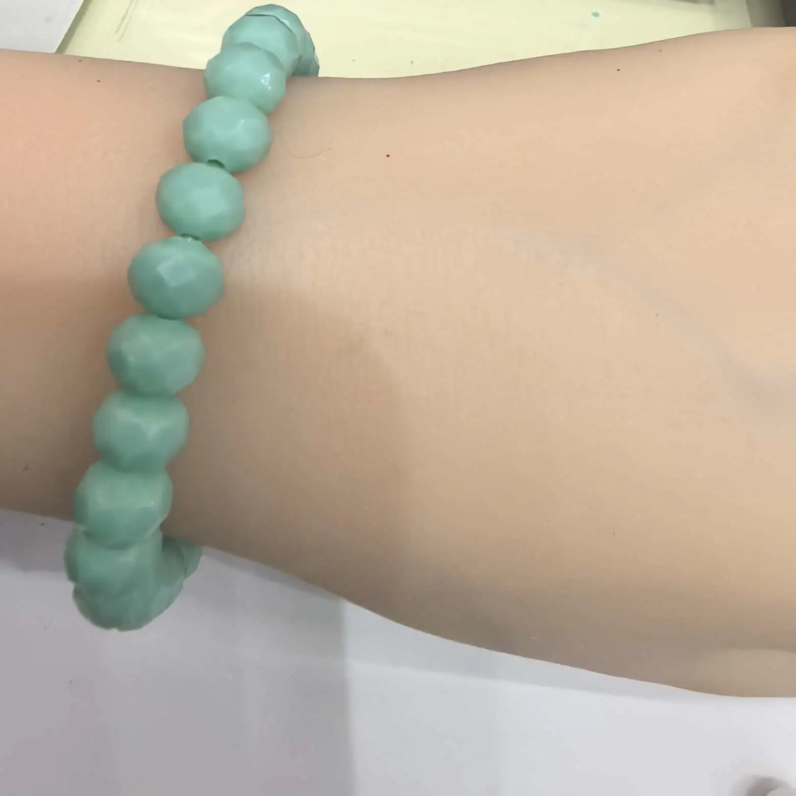 Imitation crystal faceted disc bead bracelet, cut flat bead bracelet, fashionable and fresh women's crystal jewelry manufacturer wholesale wheel beads detail image 5