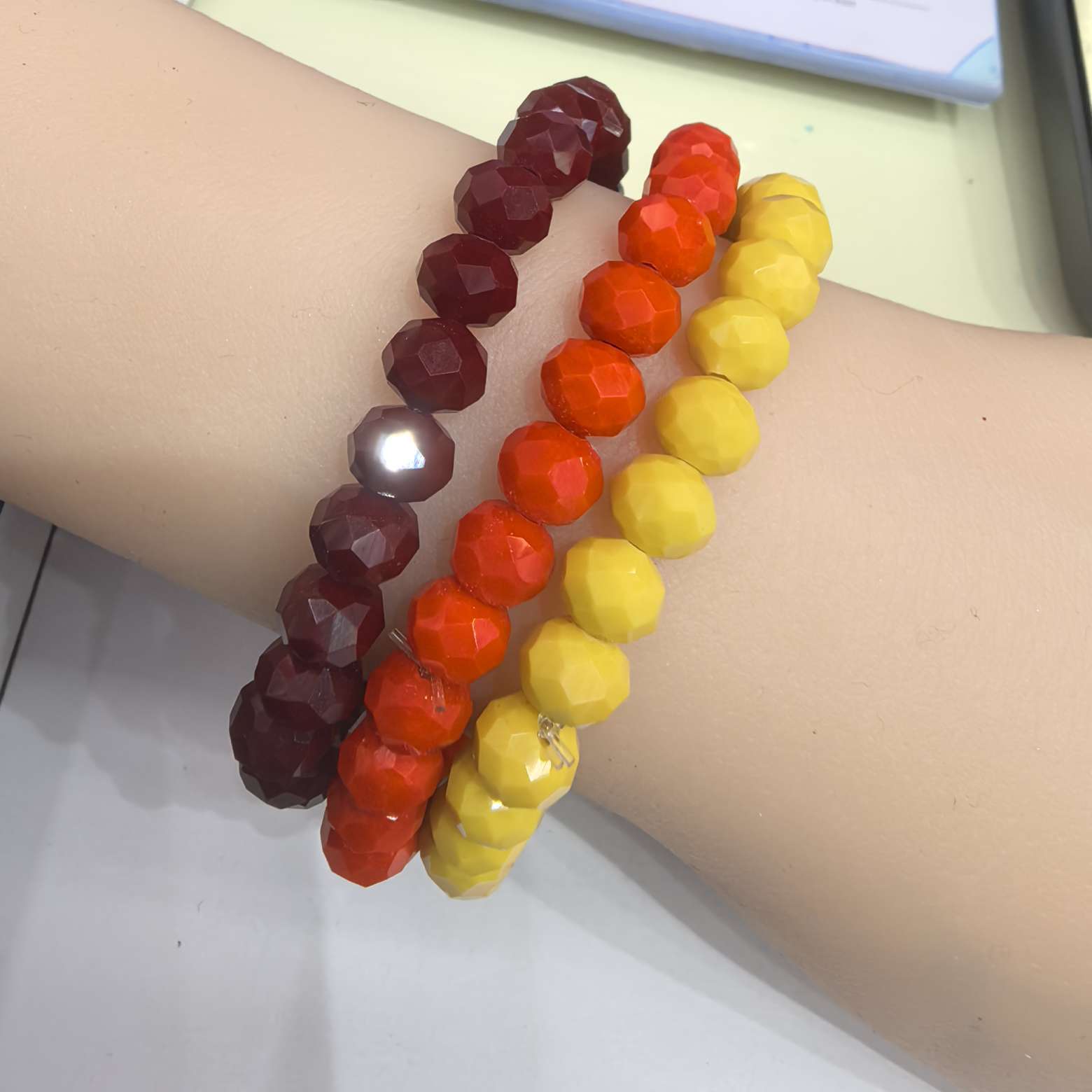 Crystal faceted disc bead bracelet, cut flat bead bracelet, fashionable and fresh women's crystal jewelry manufacturer wholesale wheel bead natural color crystal bracelet detail image 5