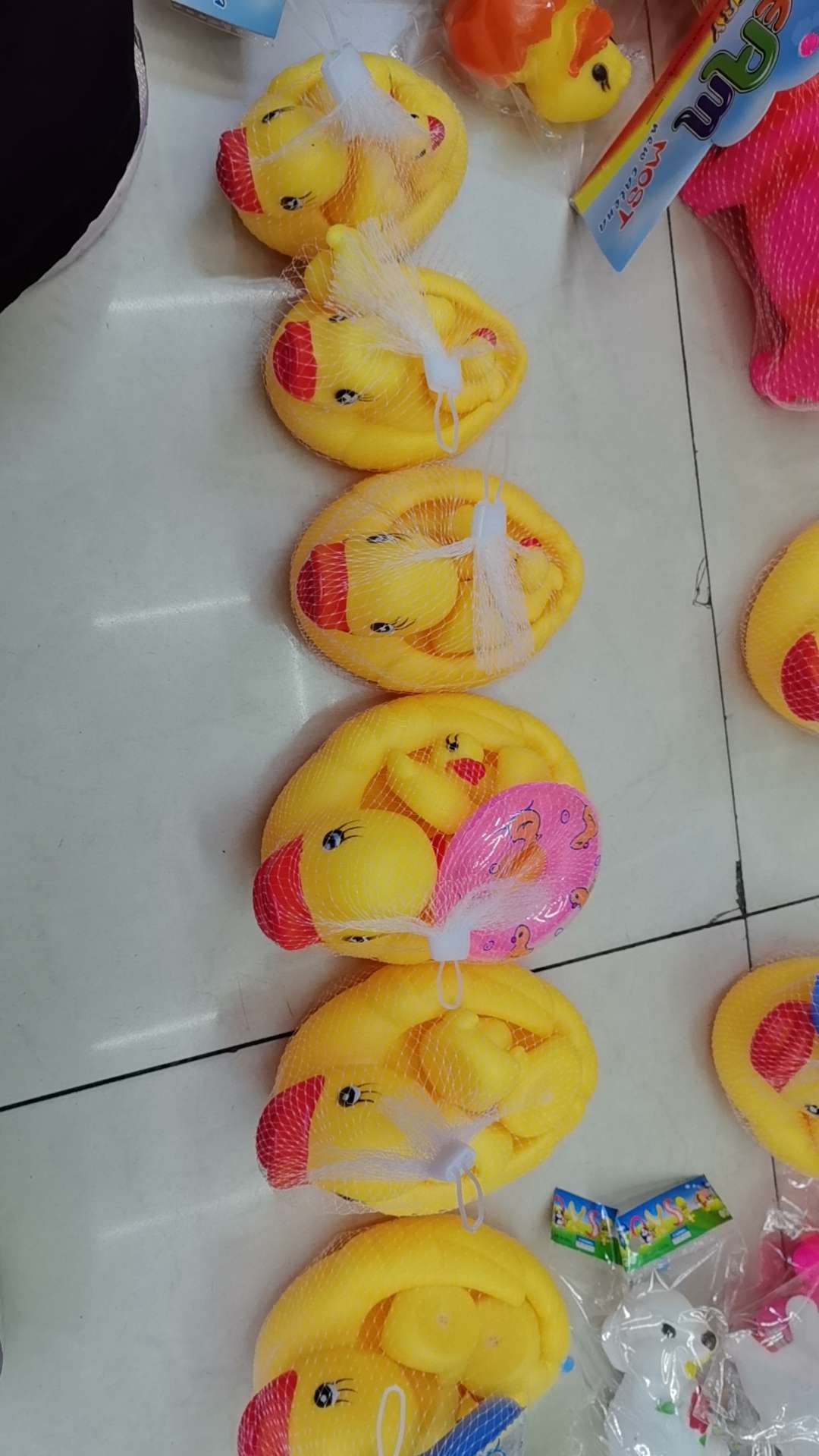Bathing toys, duck swimming toys detail image 5