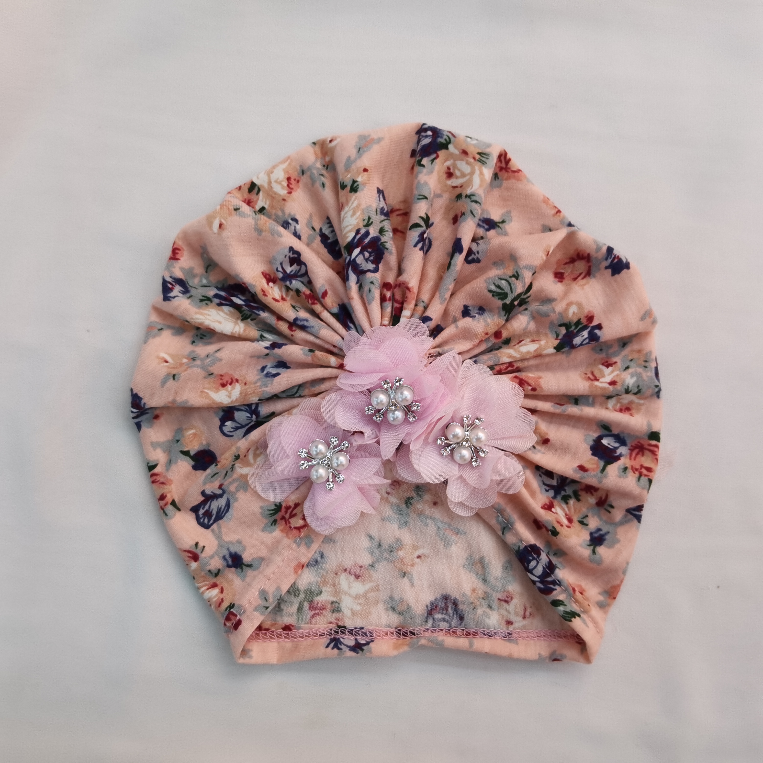 跨境热卖新款婴儿花朵珍珠头带帽可爱弹力帽热卖宝宝帽复古风爆款